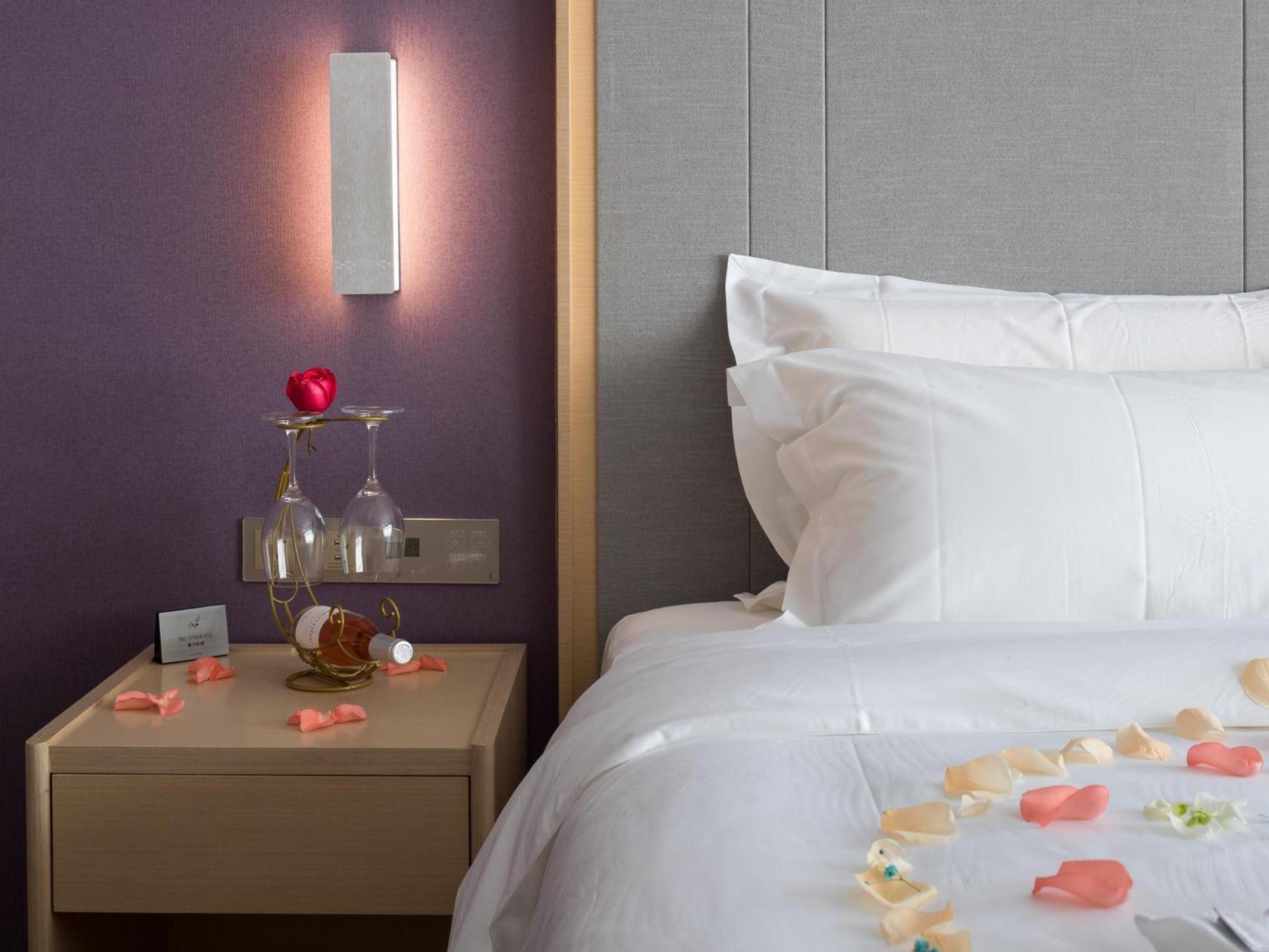 Romantic Double Room
