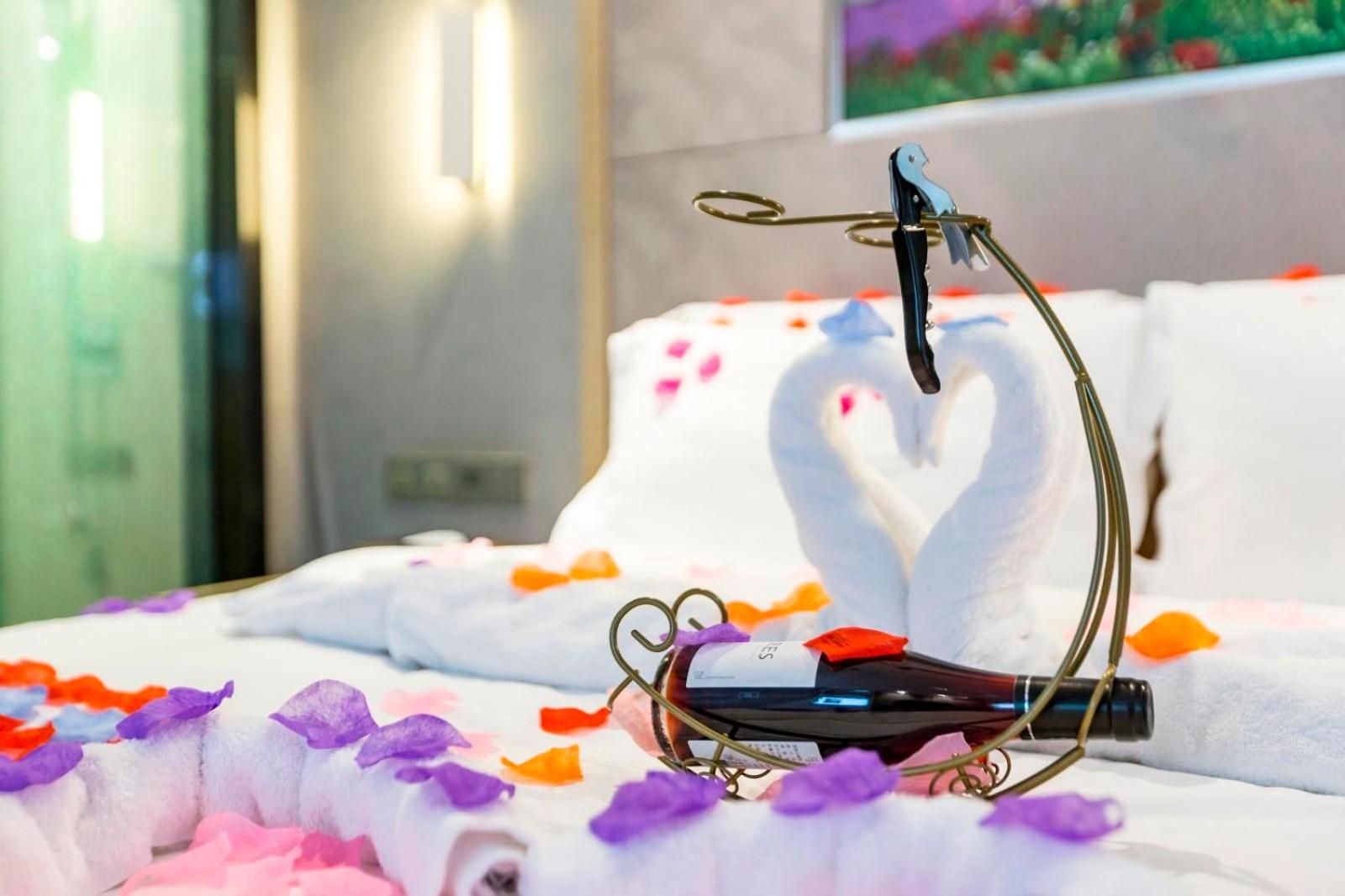 Romantic Double Room