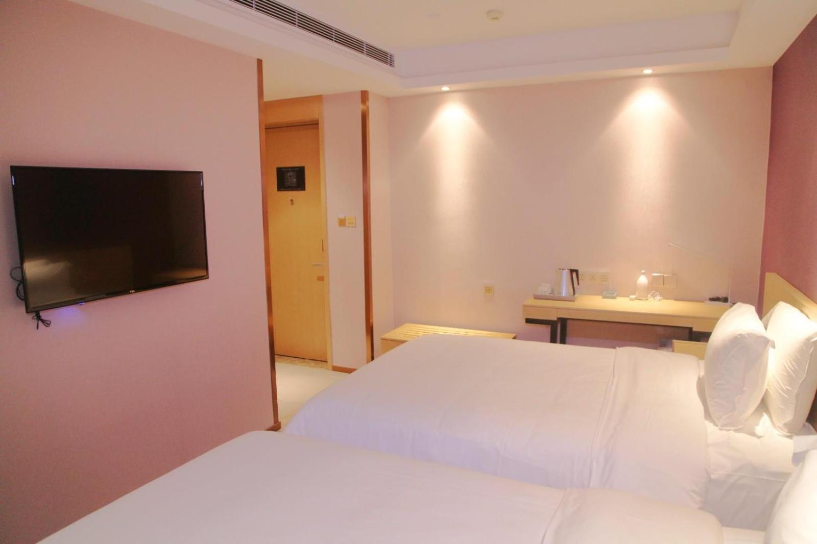 Deluxe Twin Room photo 1