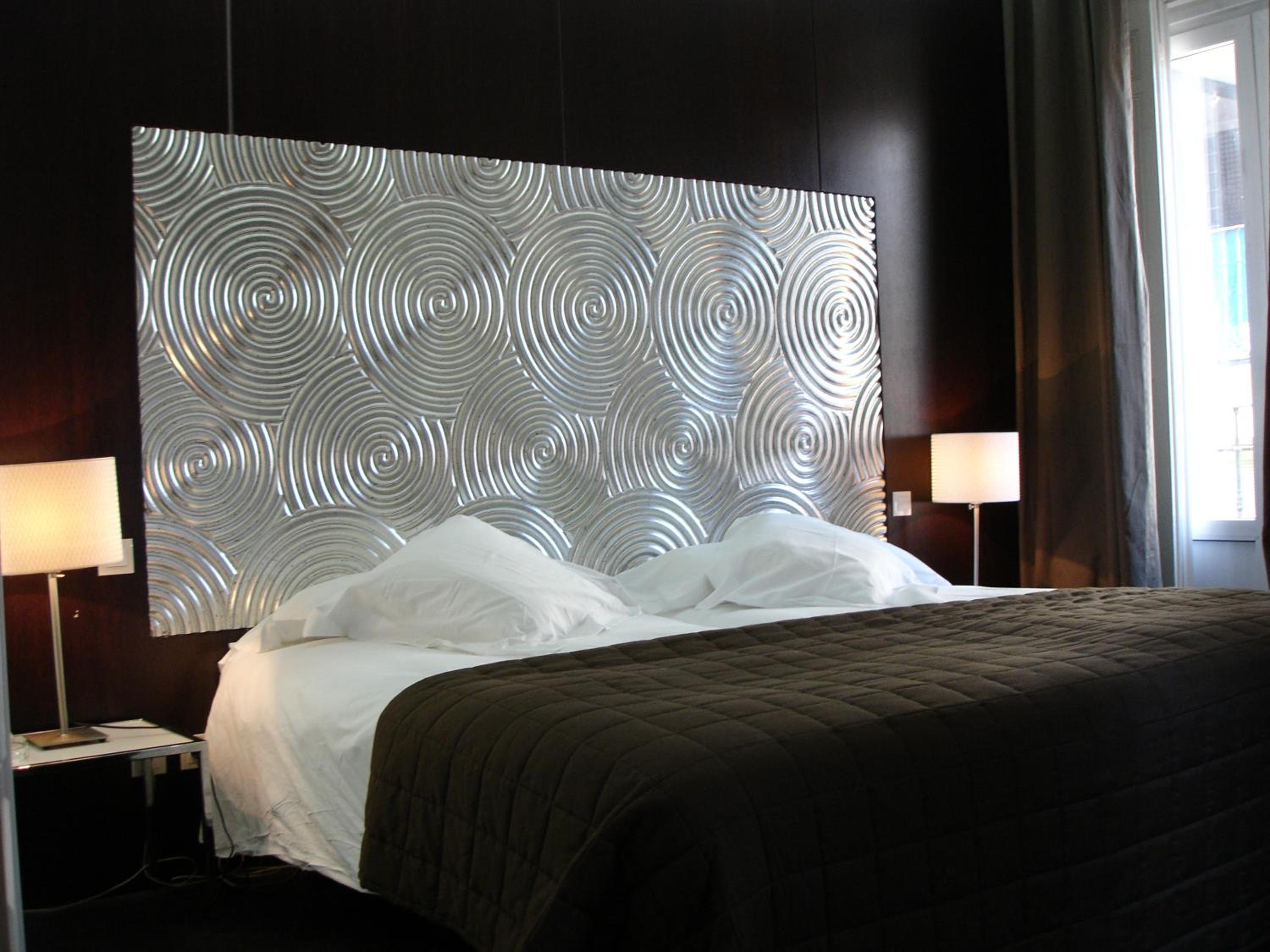 One-Bedroom Apartment - Photo 10