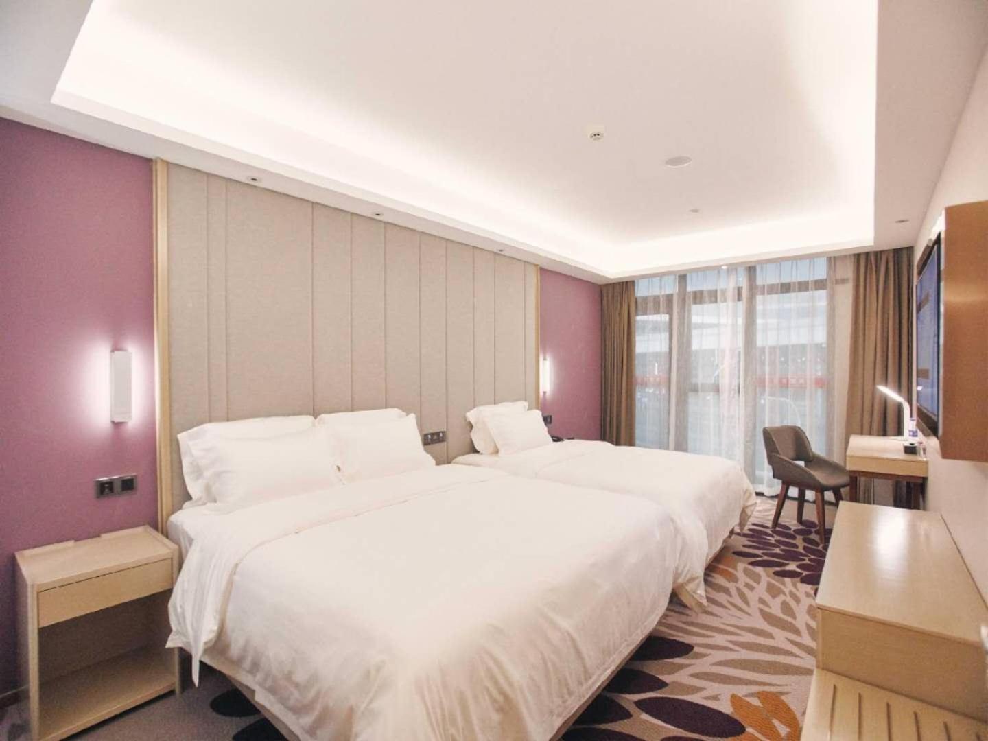 Business Twin Room photo 2