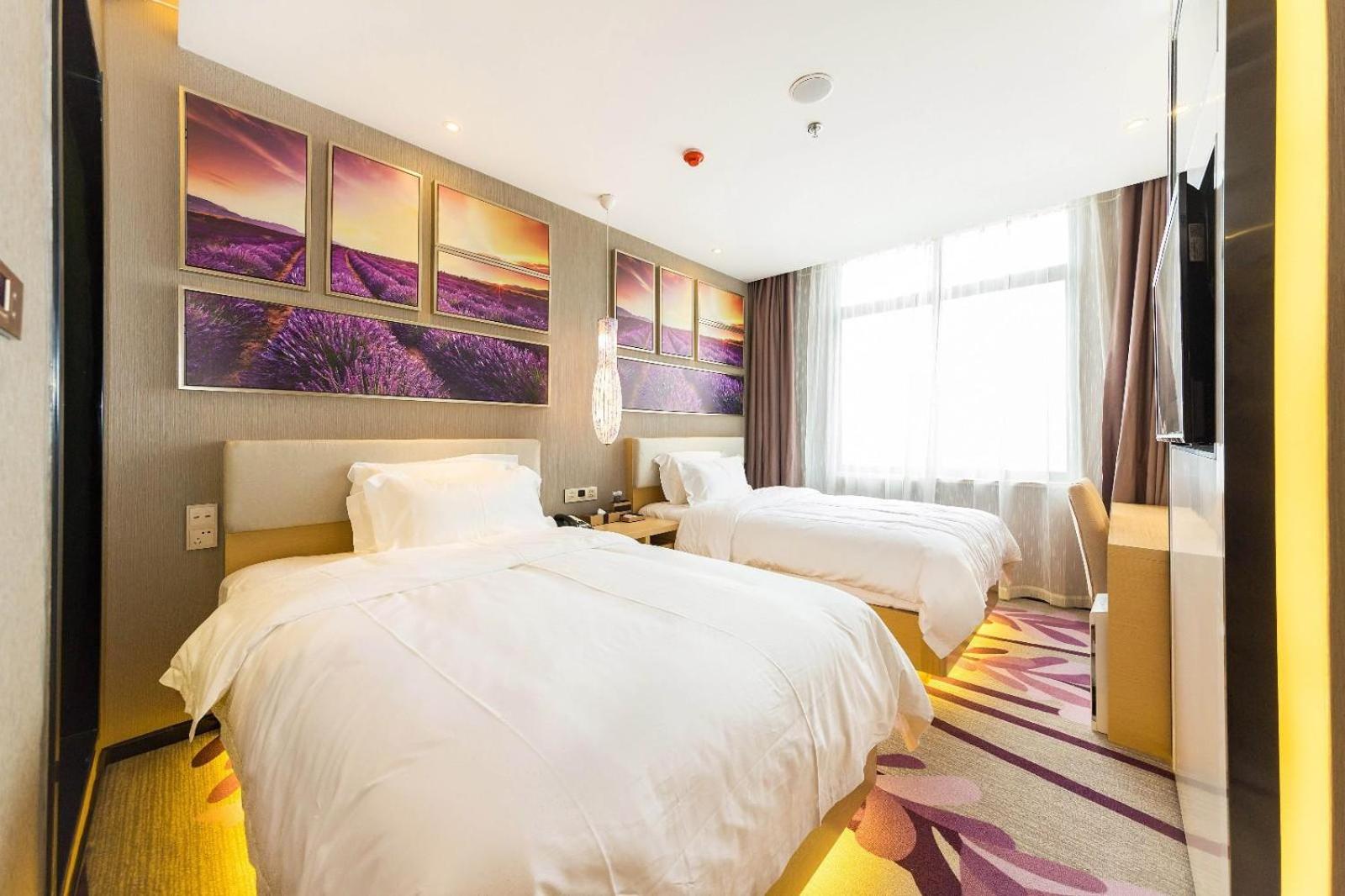 Deluxe Twin Room - Photo 3