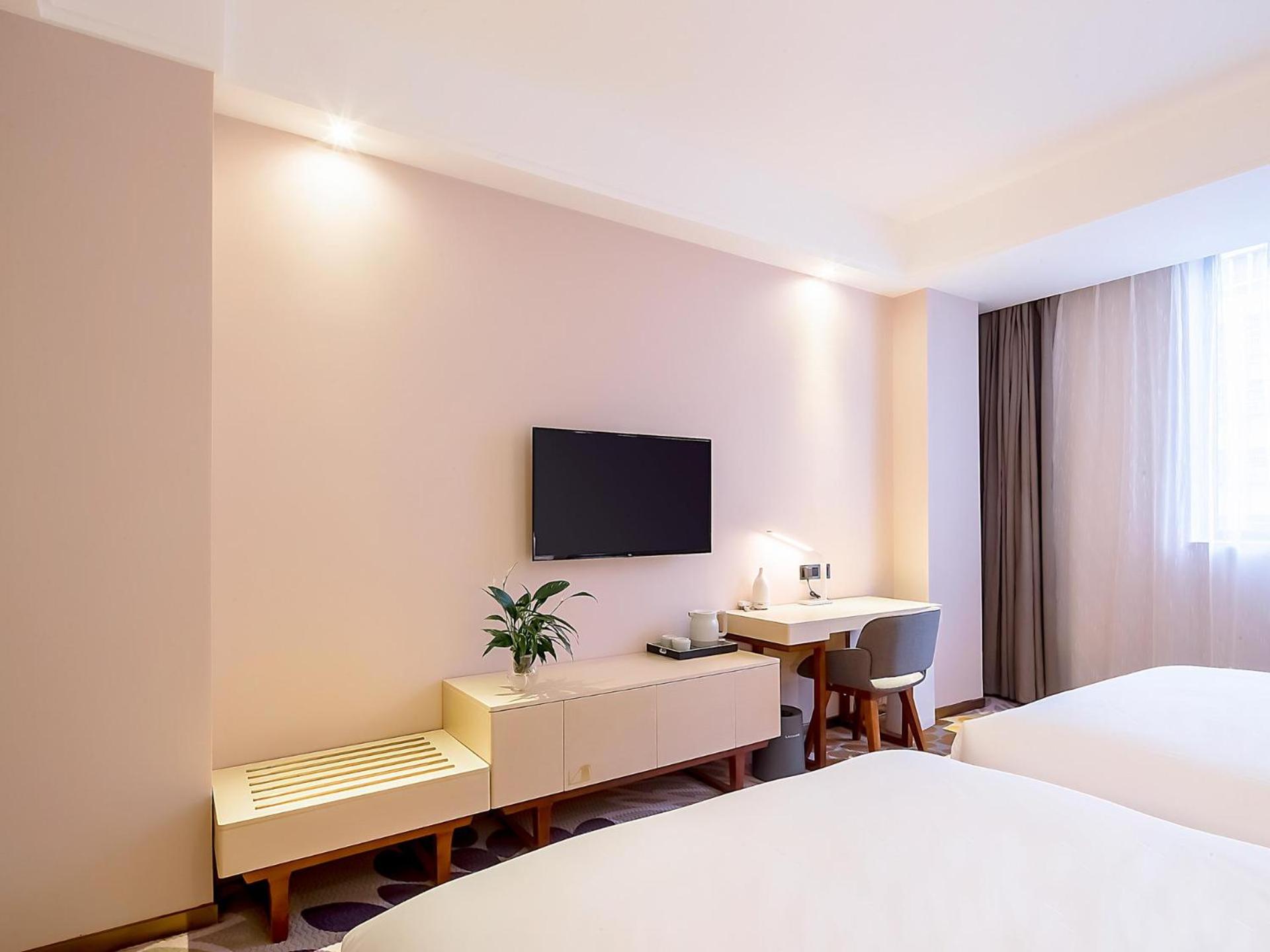 Deluxe Twin Room photo 2