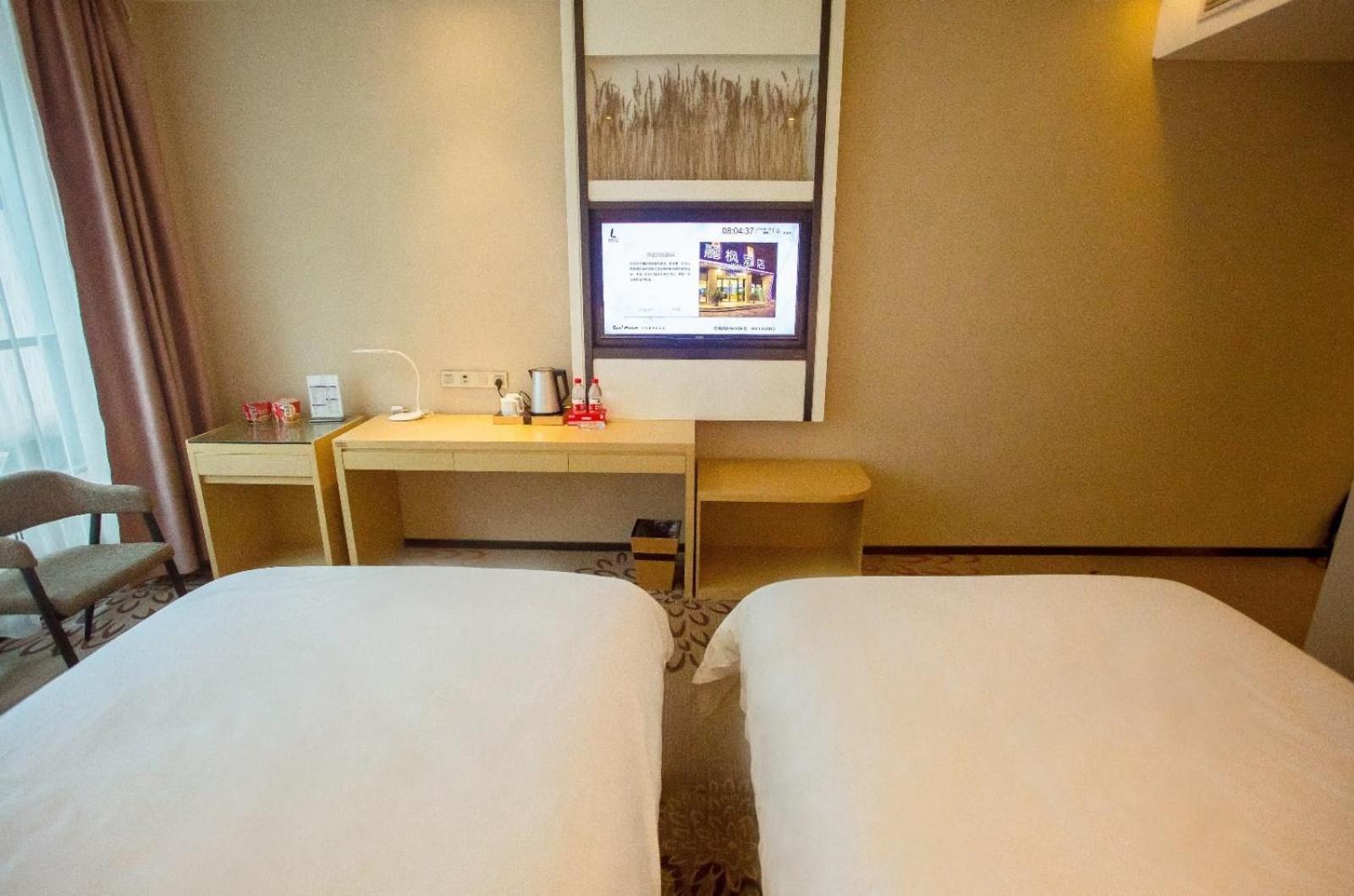 Deluxe Twin Room - Photo 1
