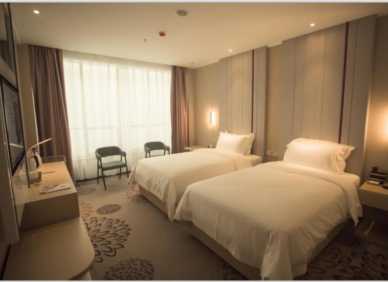 Deluxe Twin Room - Photo 2