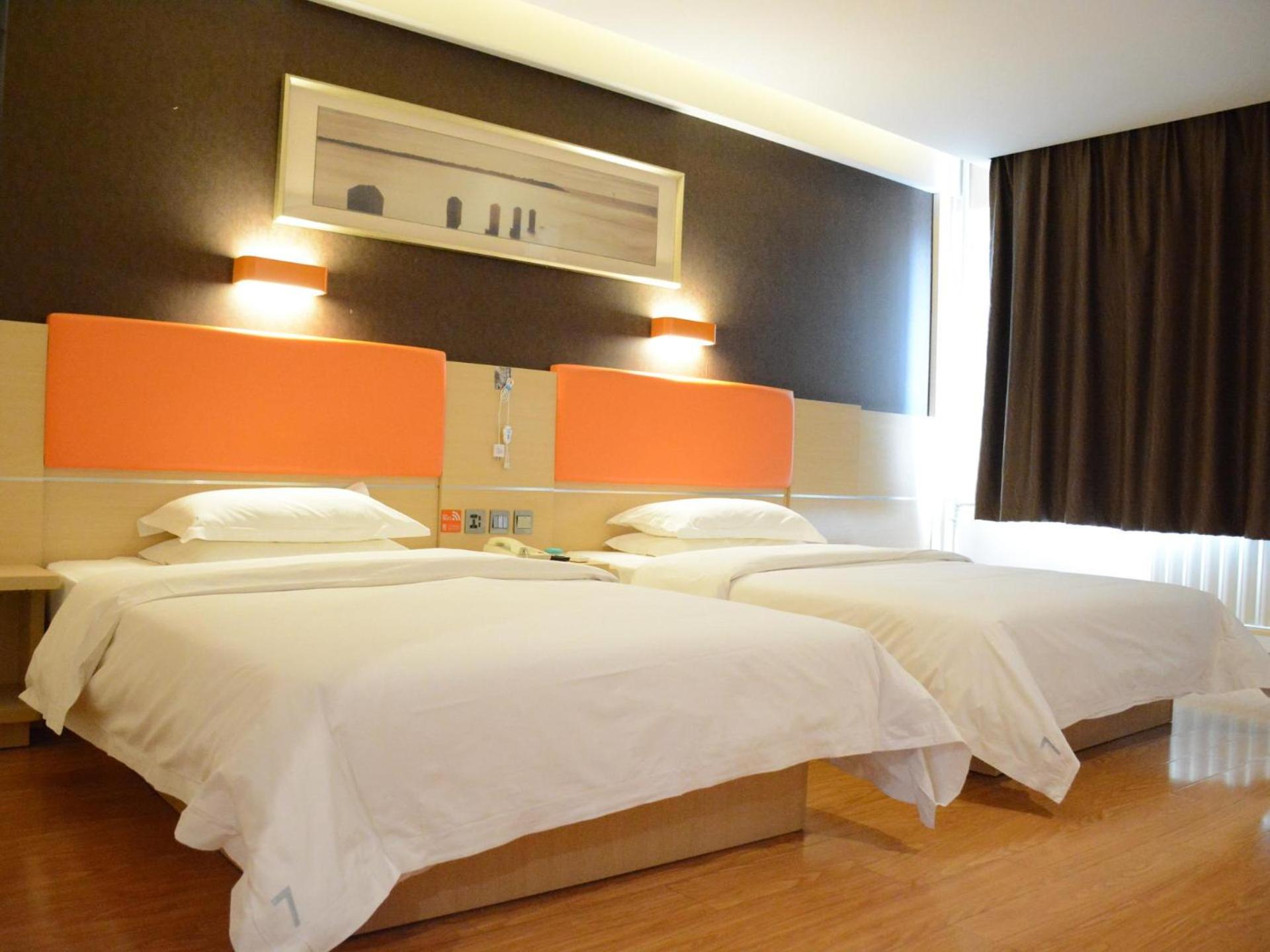 Premier Twin Room
