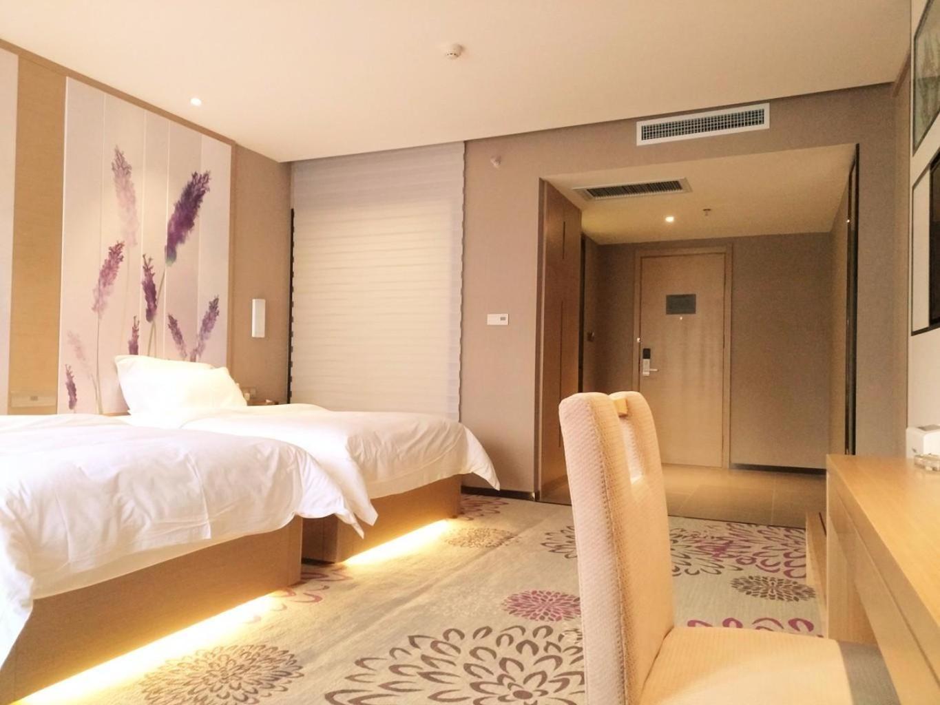 Deluxe Twin Room photo 3