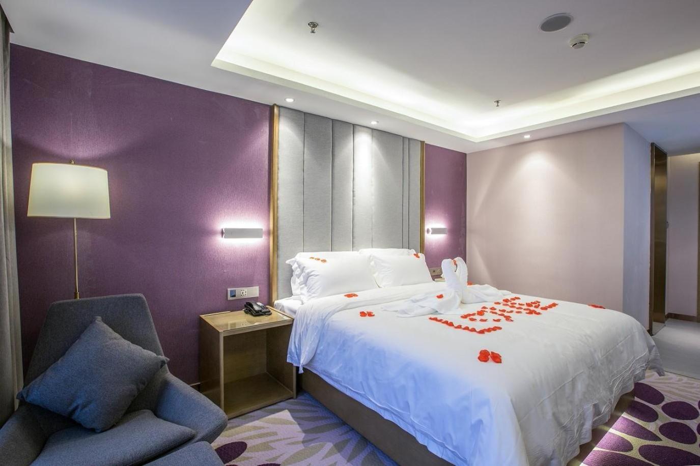 Romantic Double Room