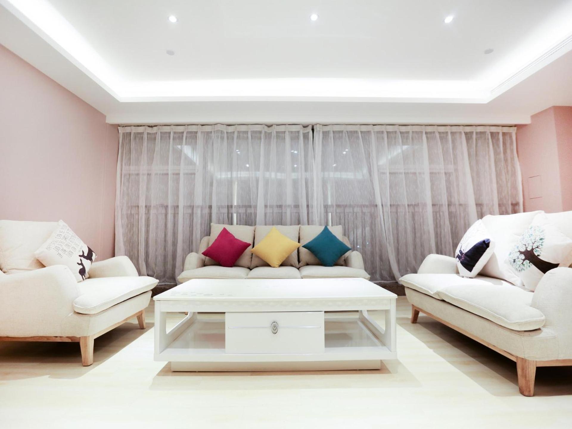 Deluxe Suite Room