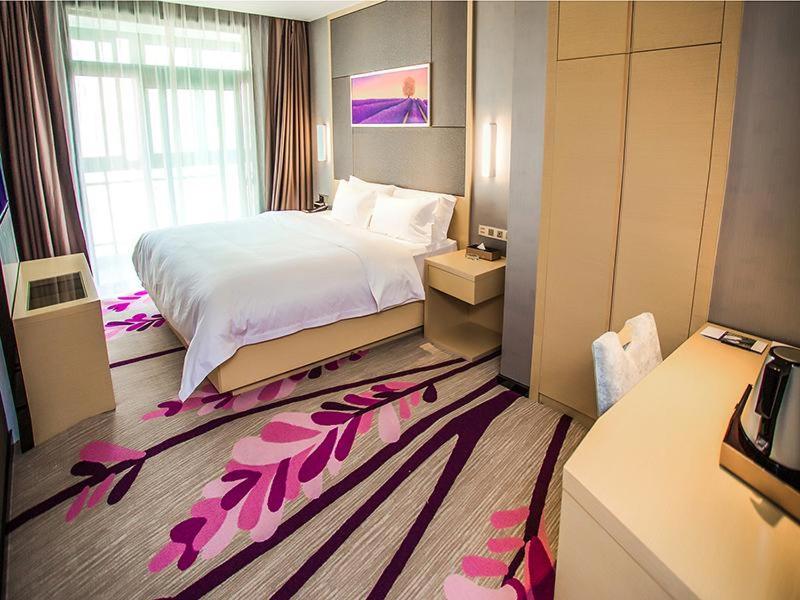 Deluxe Suite Room