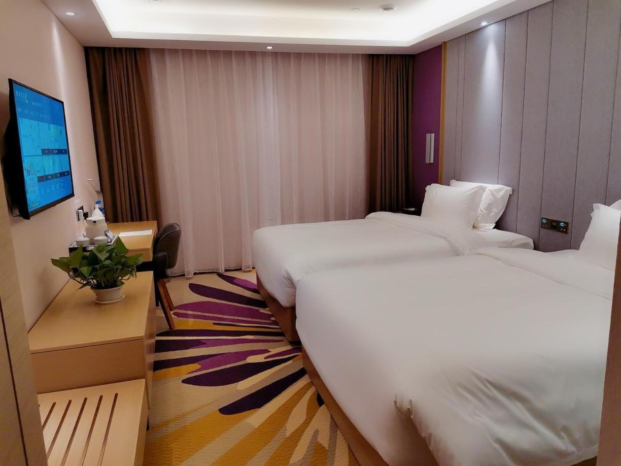 Deluxe Twin Room - Photo 3