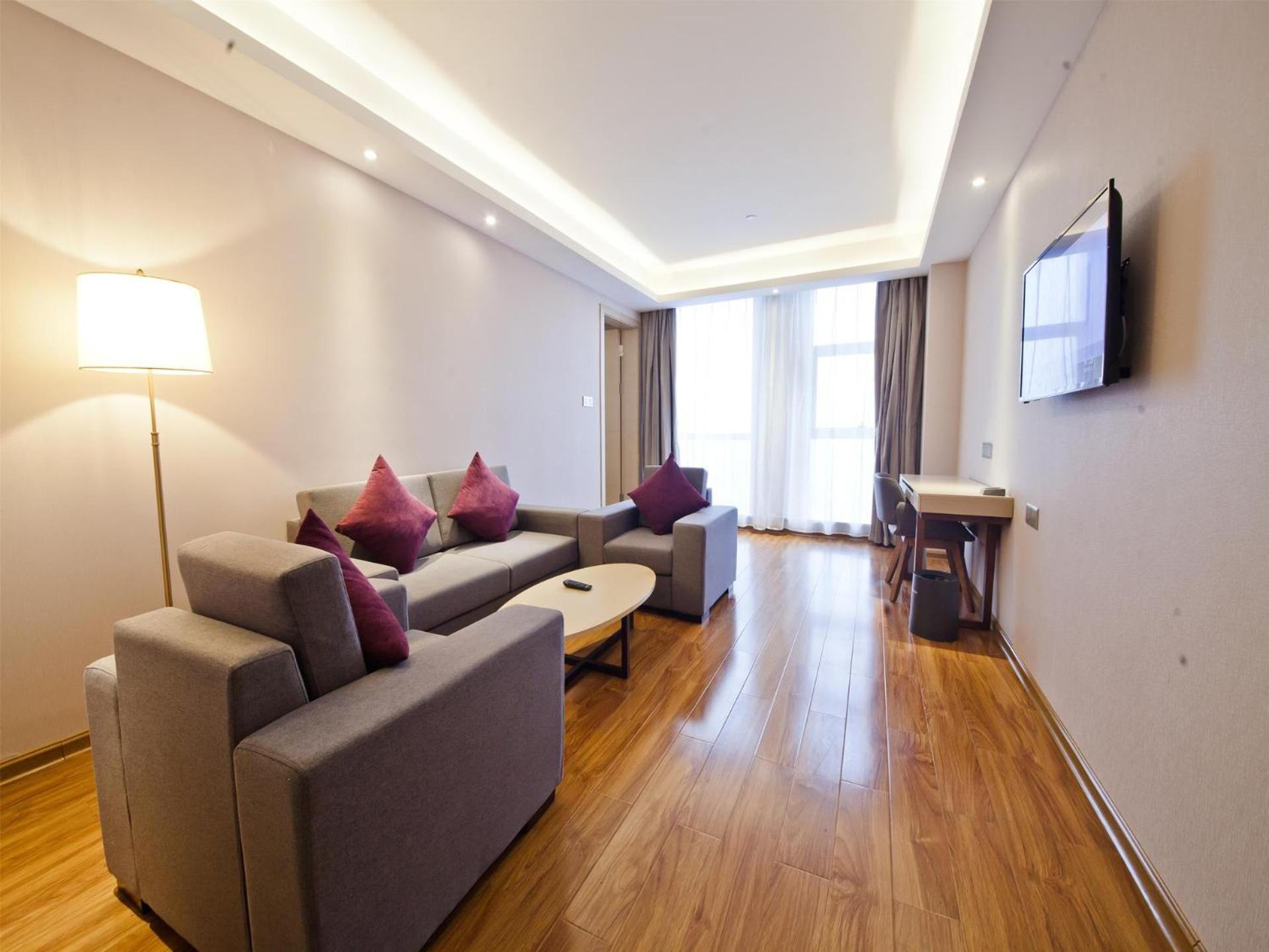 Deluxe Suite Room photo 1