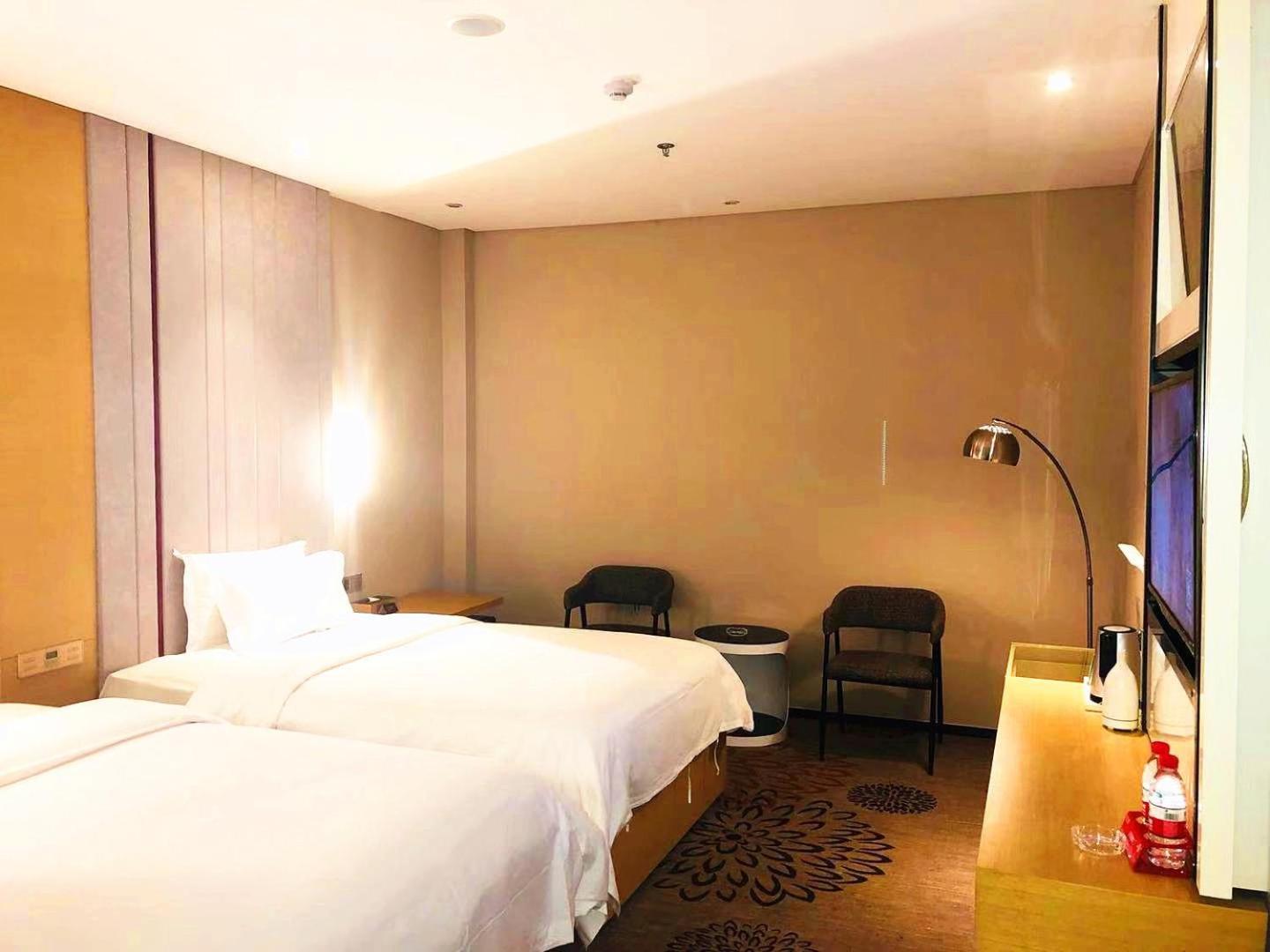 Deluxe Twin Room - Photo 4