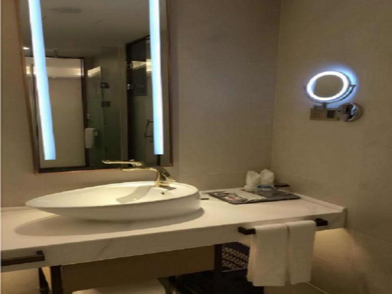 Business Suite Room photo 1