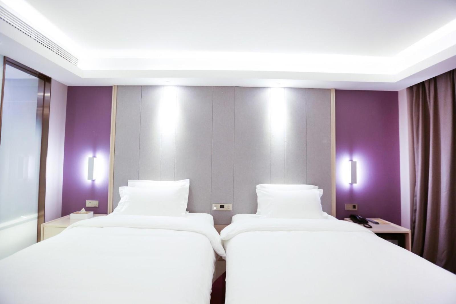 Deluxe Twin Room photo 2