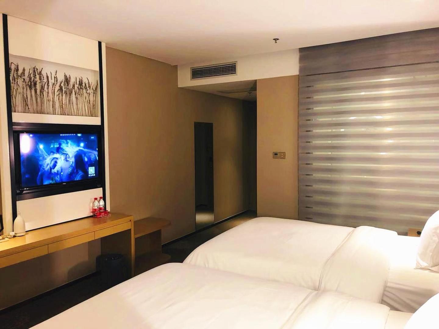 Deluxe Twin Room - Photo 7