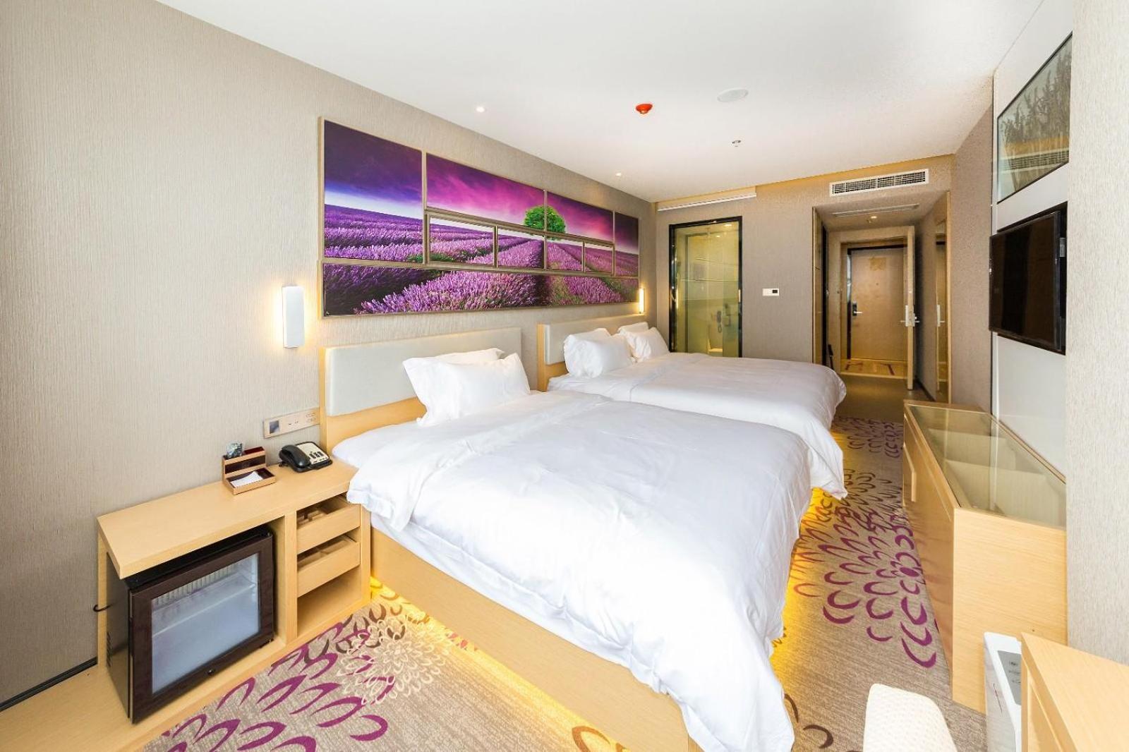 Deluxe Twin Room - Photo 6