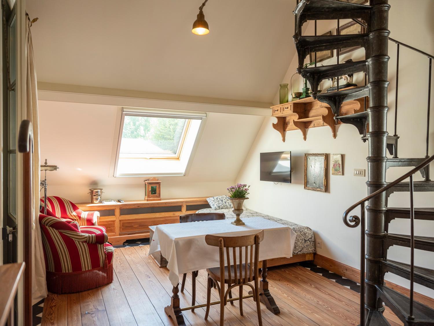 Double Room with Extra Bed - Photo 20