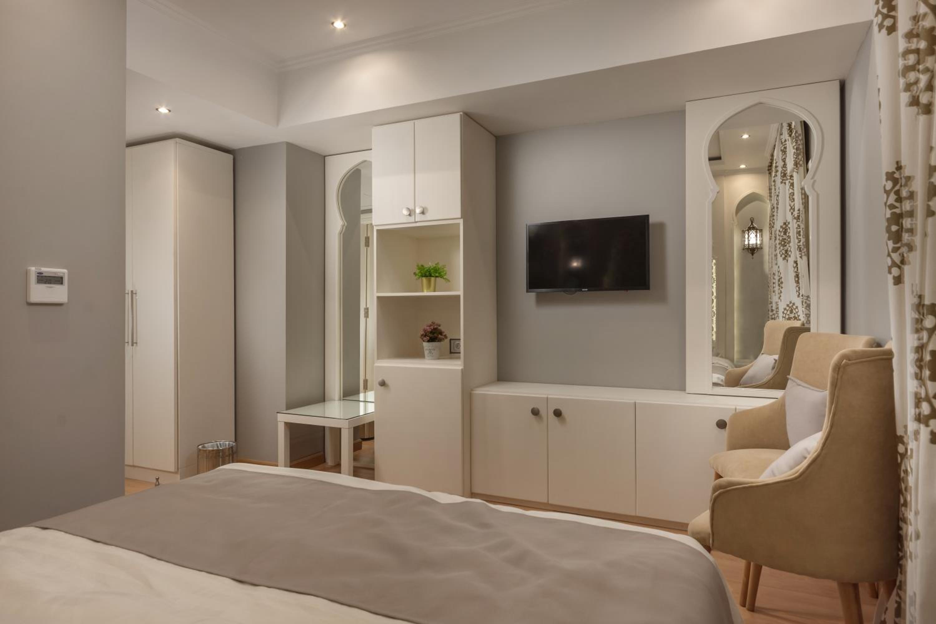 Double or Twin Room photo 2