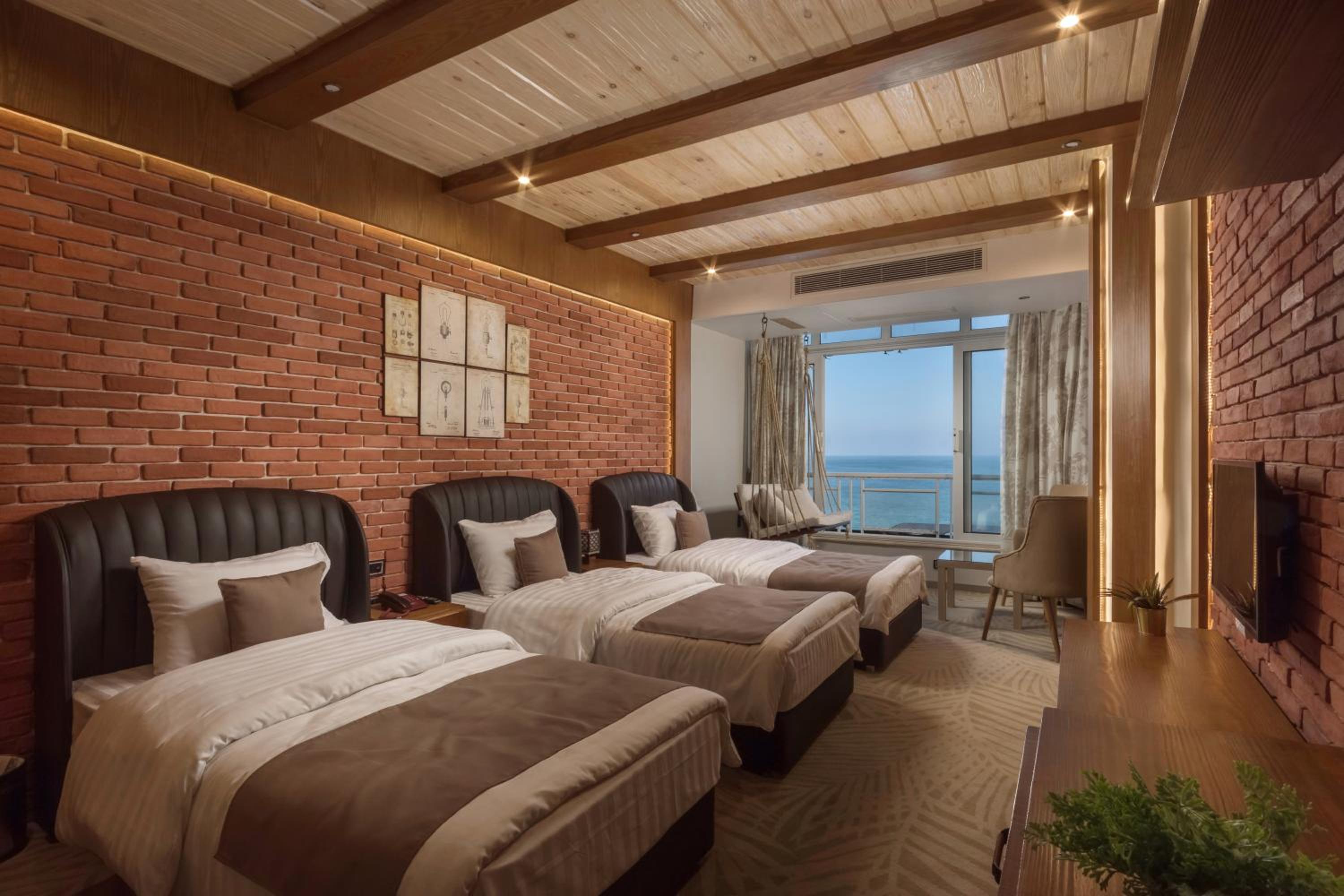 Triple Room with Sea View photo 3