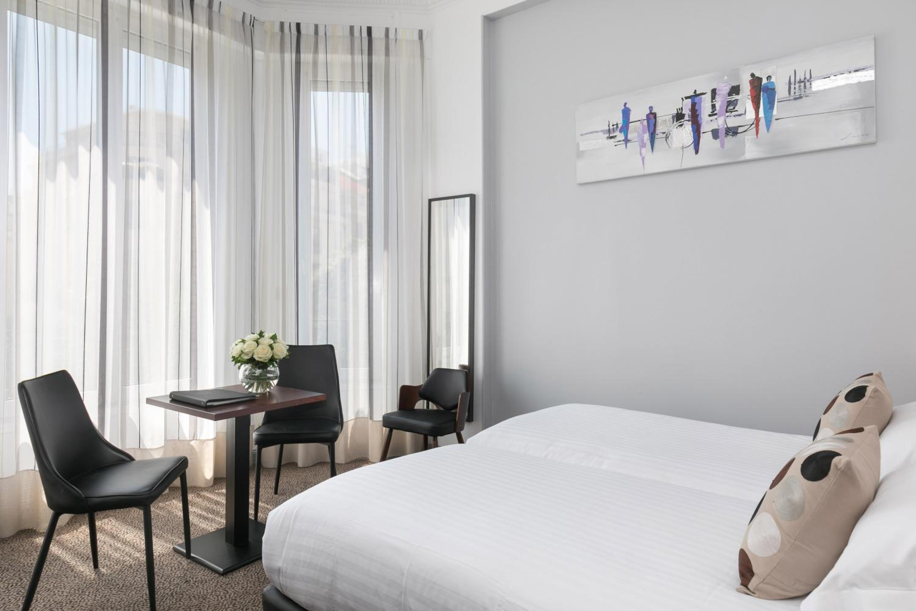 Deluxe Double Room - Photo 15