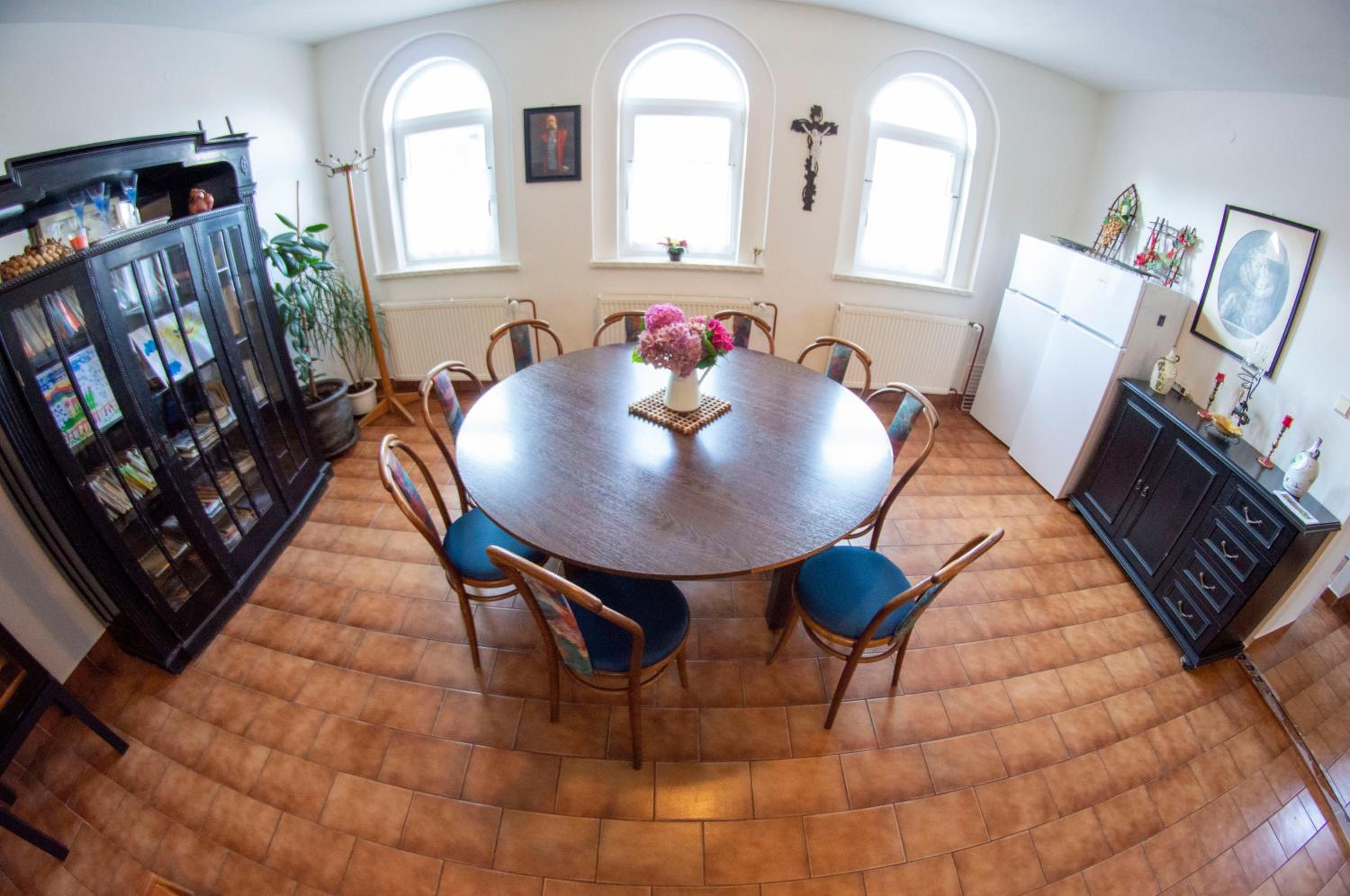 Apartment photo 3