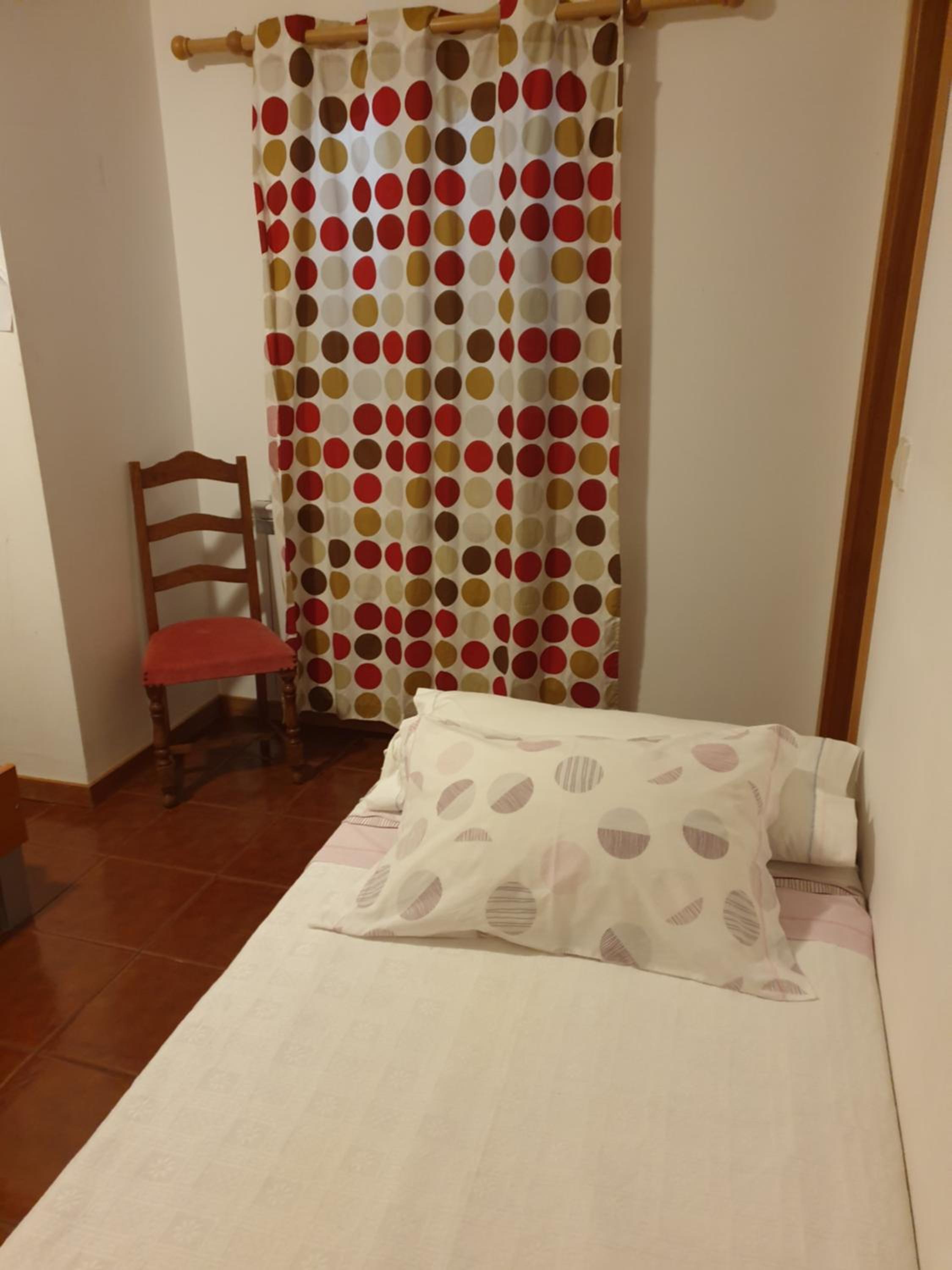 Triple Room - Photo 5