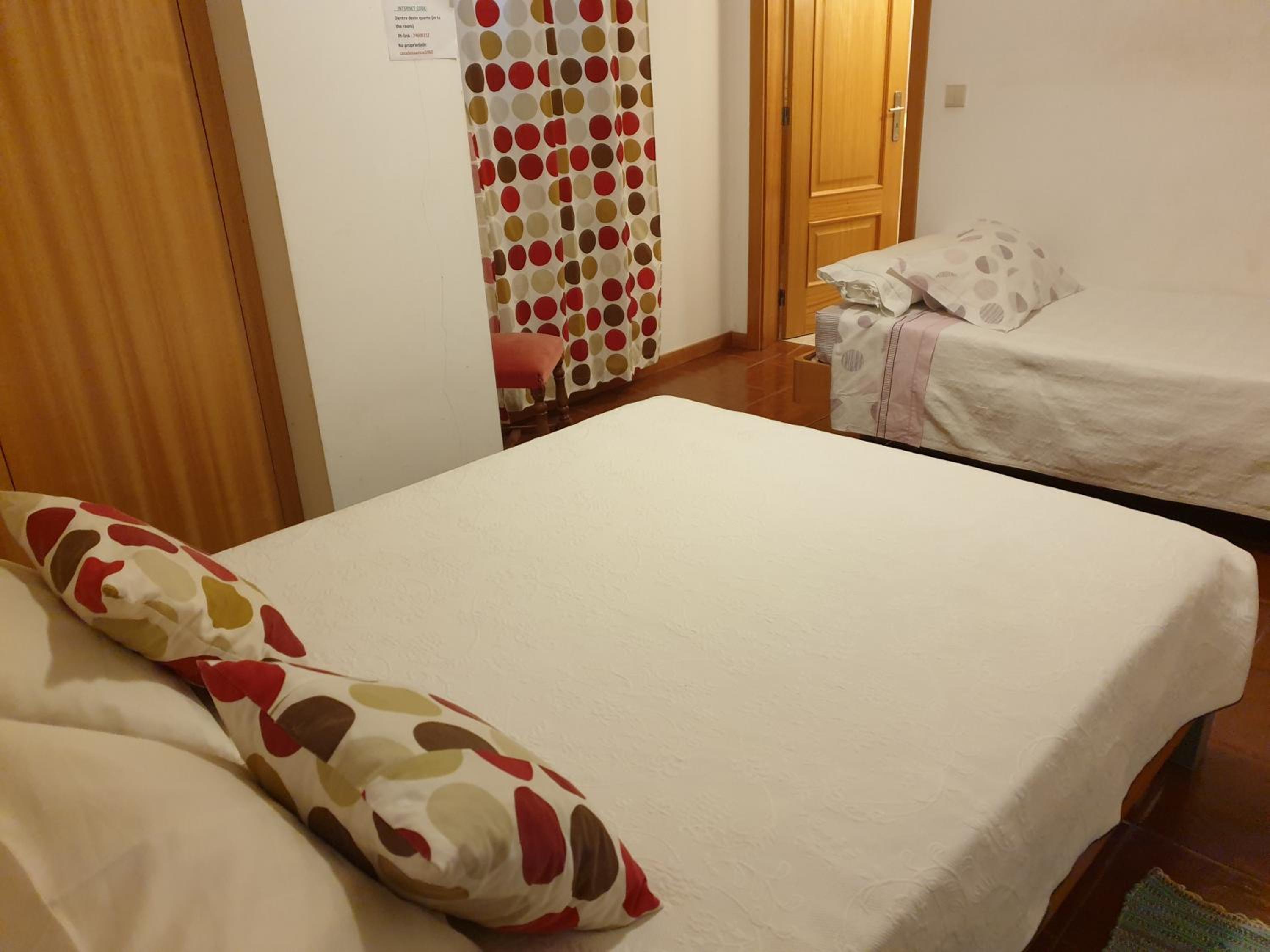 Triple Room - Photo 1