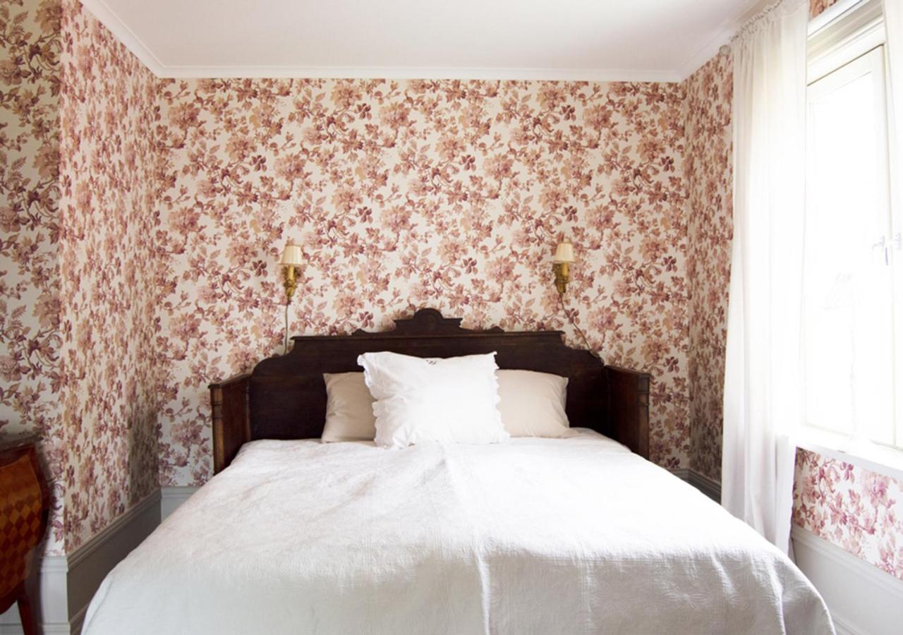 Double Room - Photo 5