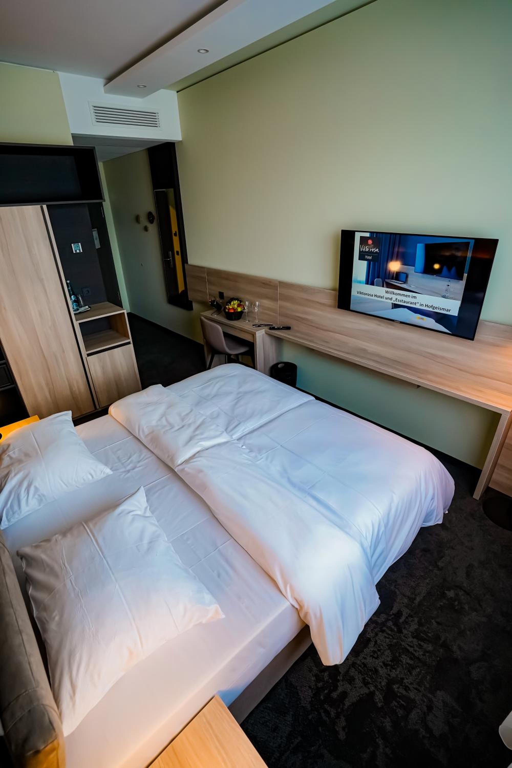 Standard Double Room - Photo 4