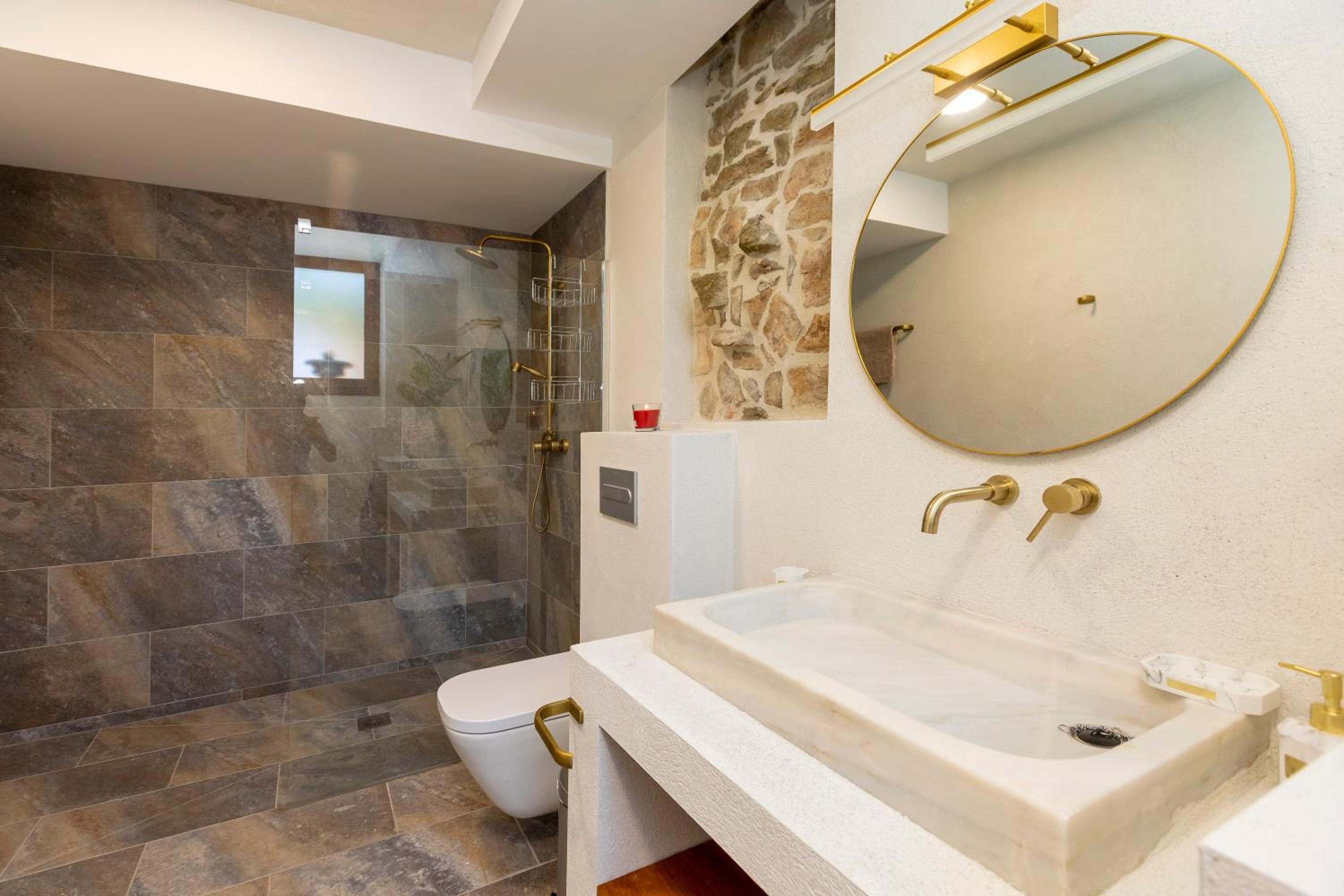 Villa photo 2