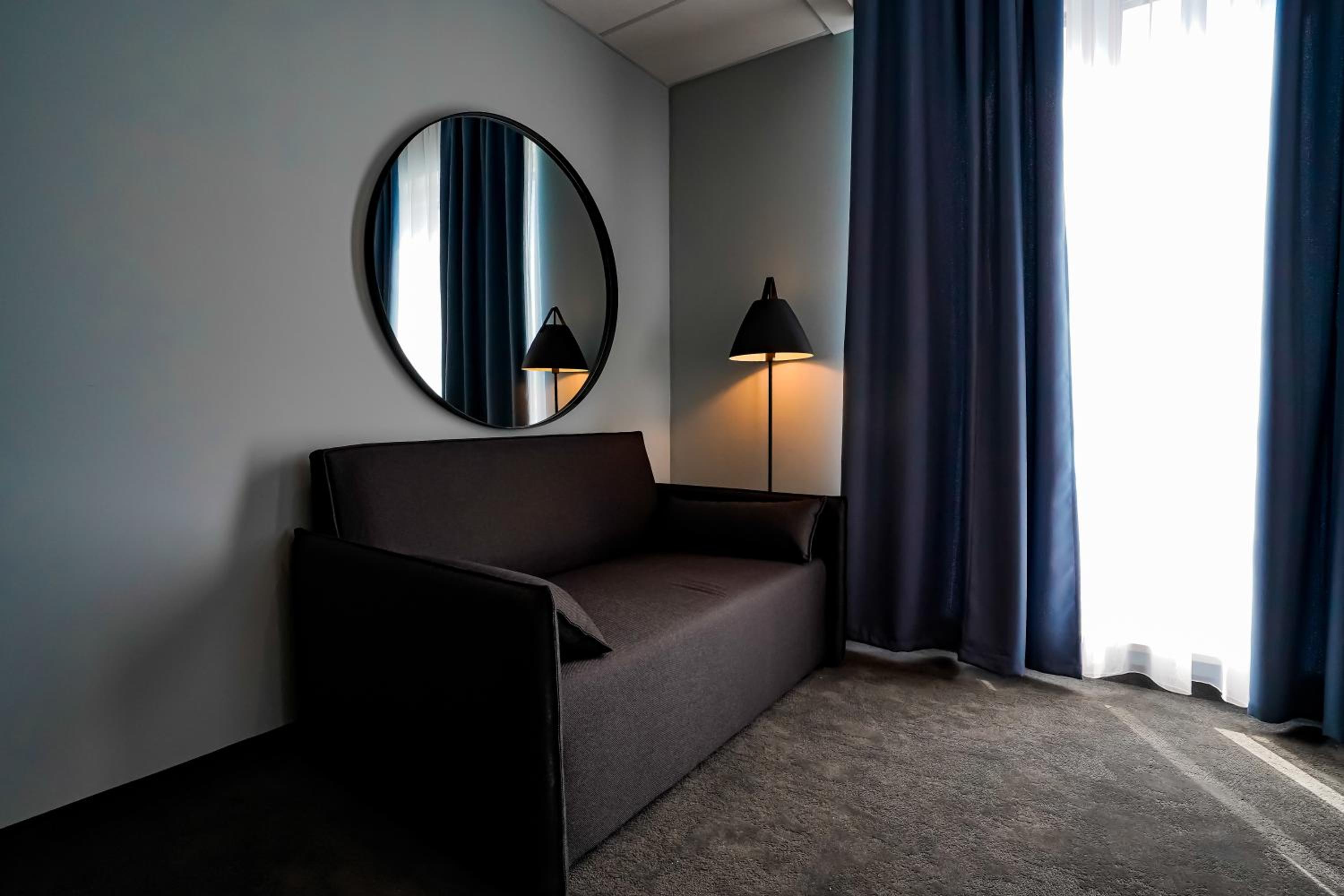Superior King Room - Photo 7