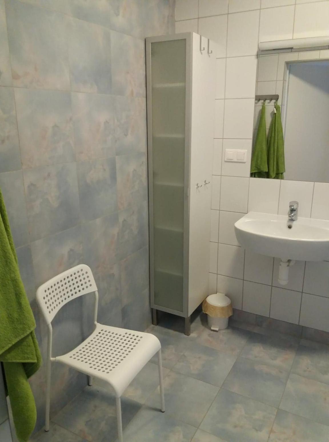 Family Studio - Photo 6
