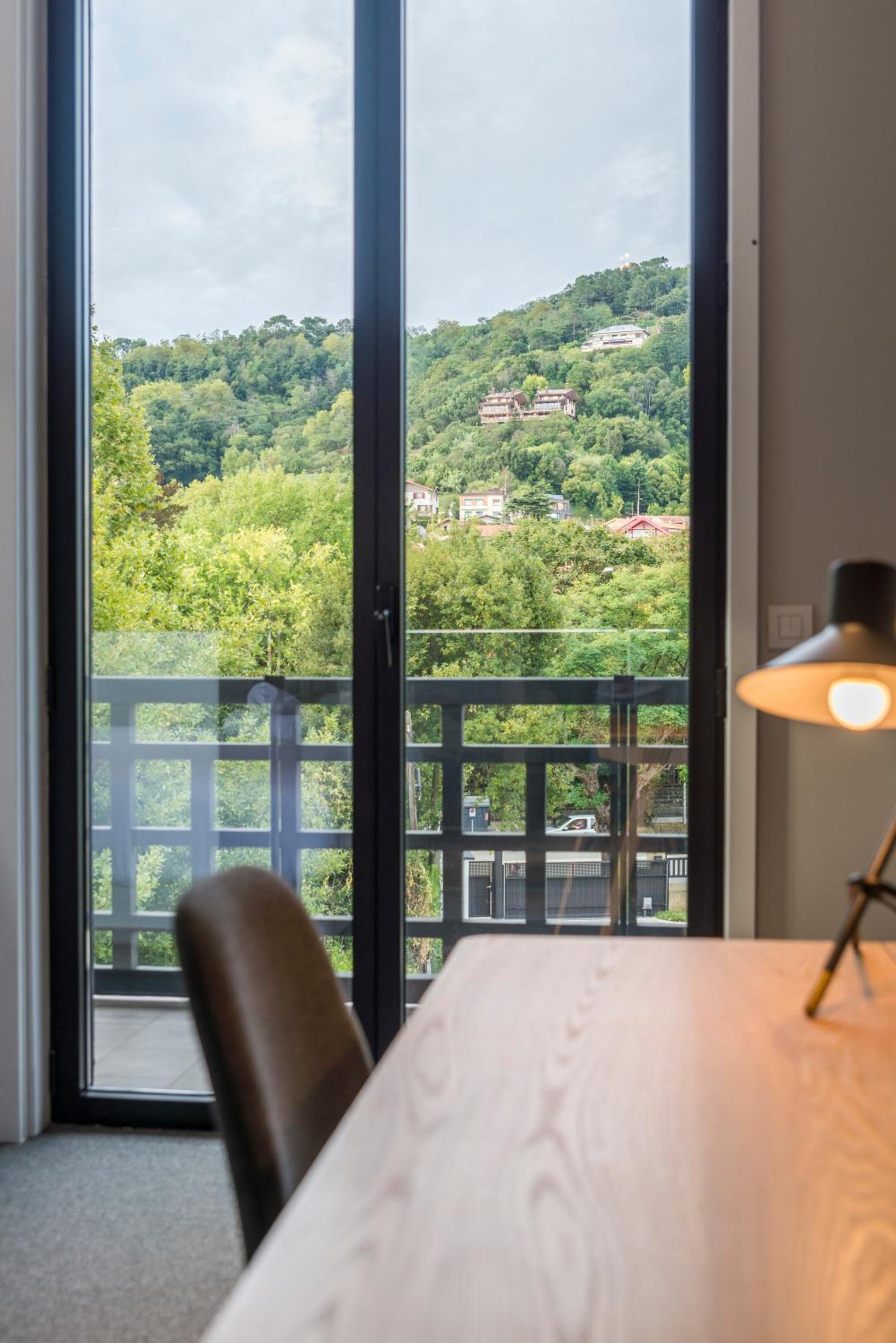 Deluxe Double Room with Terrace and Mountain View - Photo 3