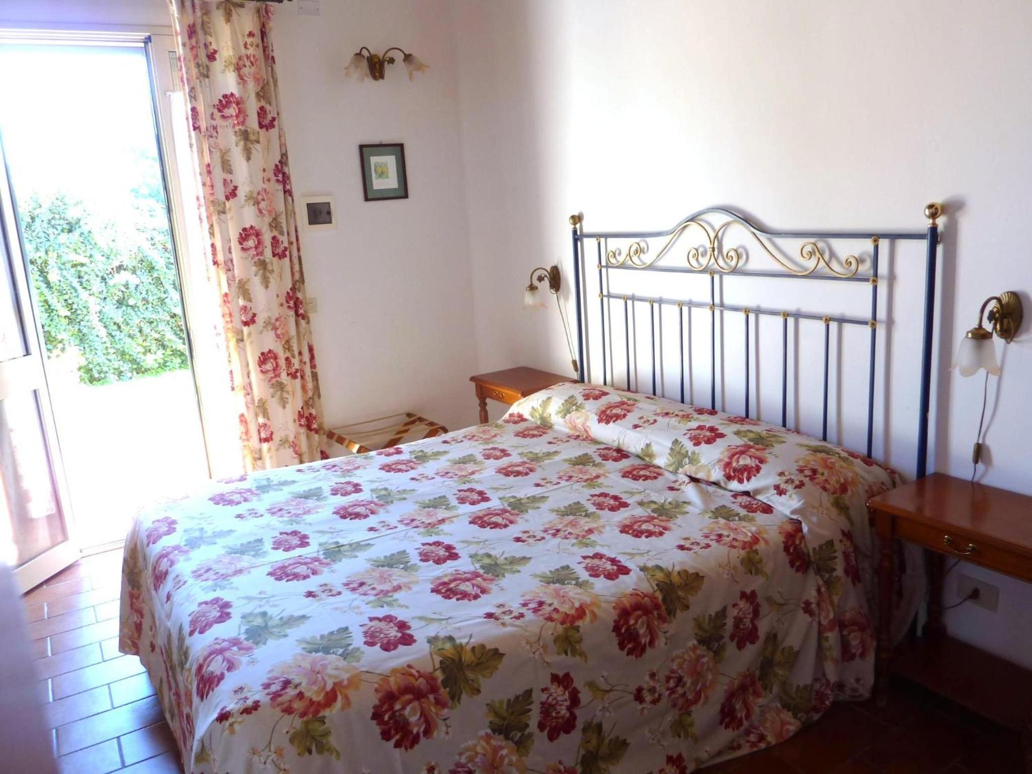Double or Twin Room - Photo 6