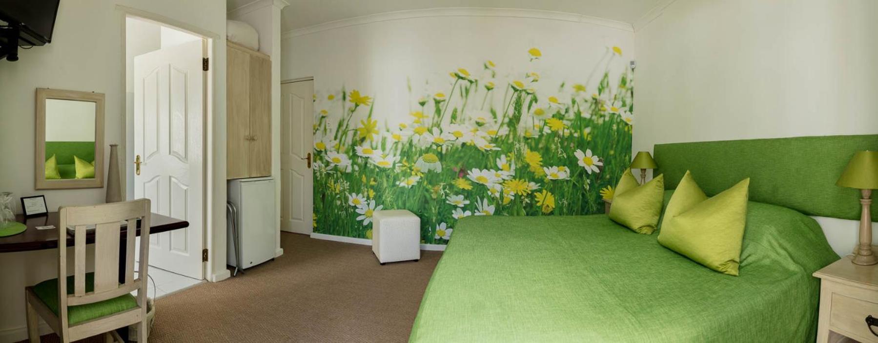 Double Room with Garden View - Photo 5