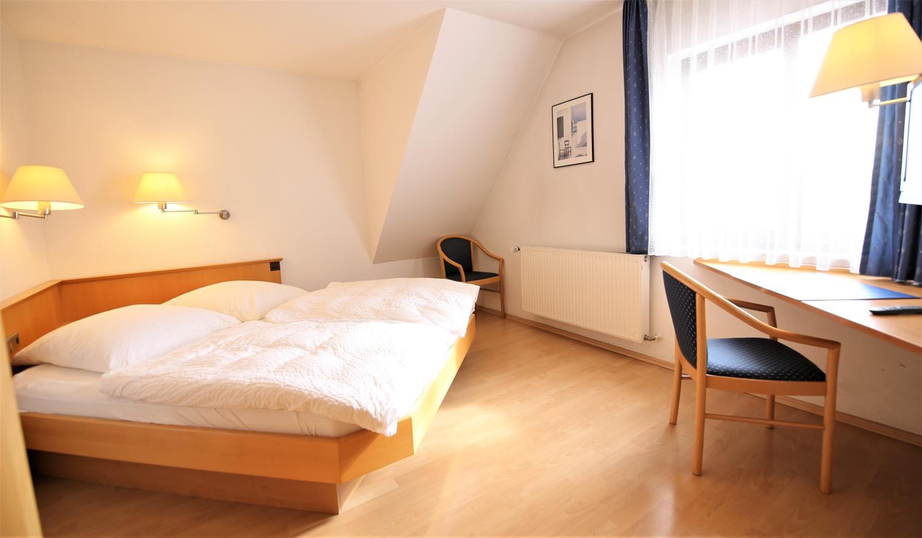 Double Room with Private Bathroom photo 1