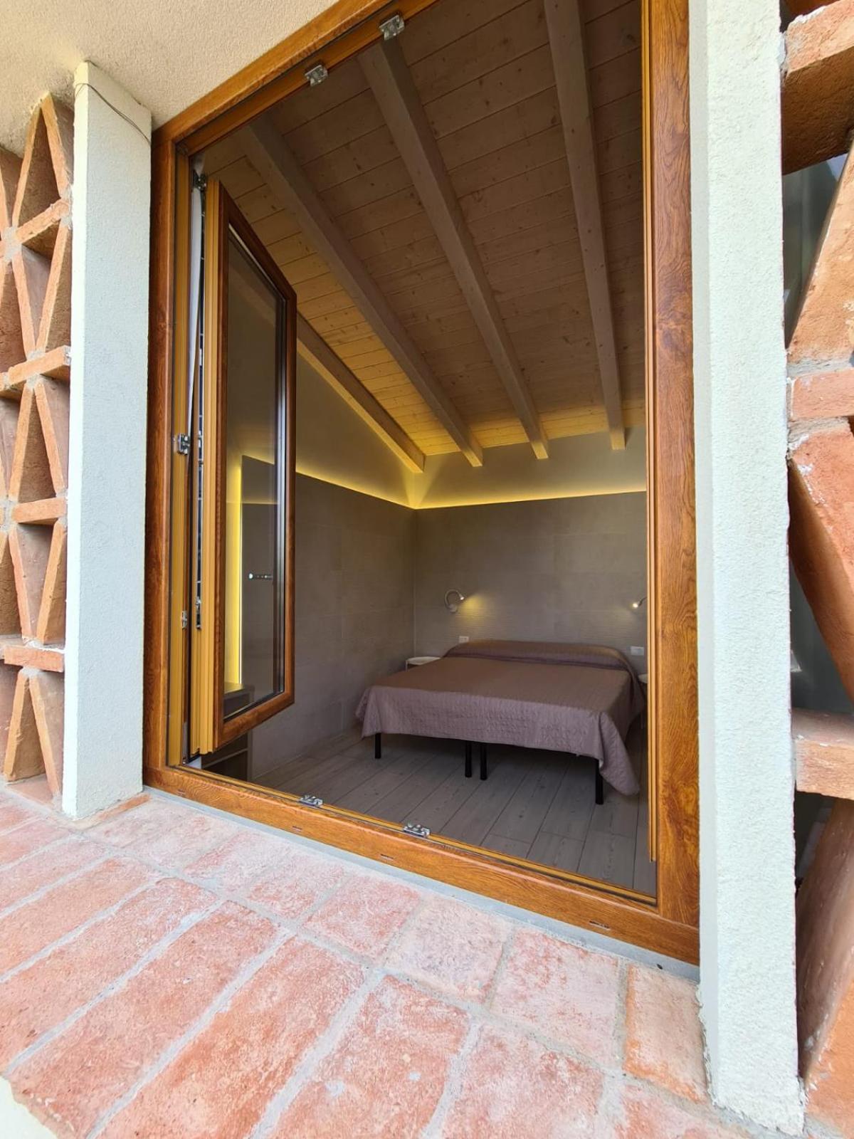 Double Room with Private Bathroom photo 3