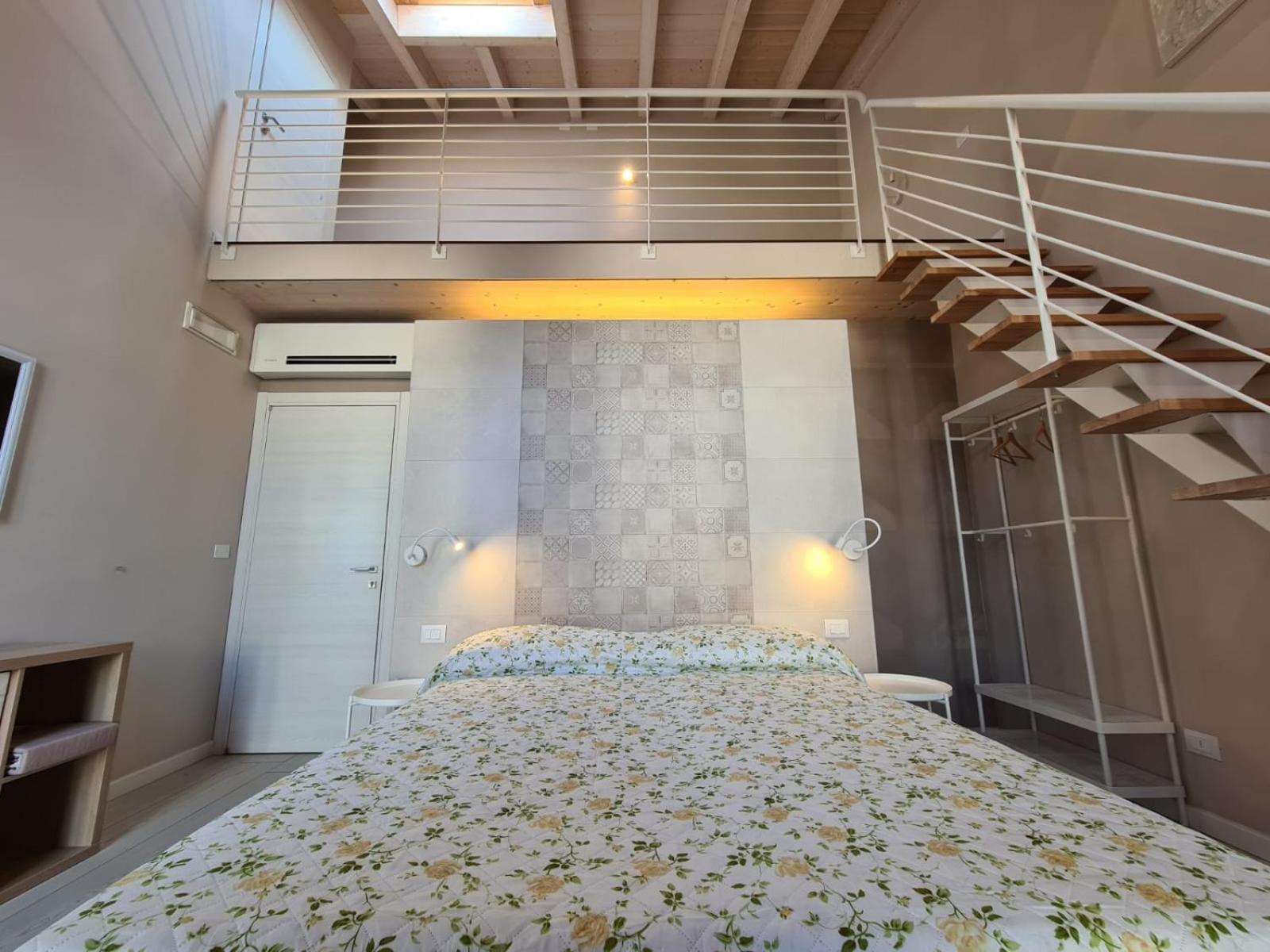 Double Room with Private Bathroom photo 1