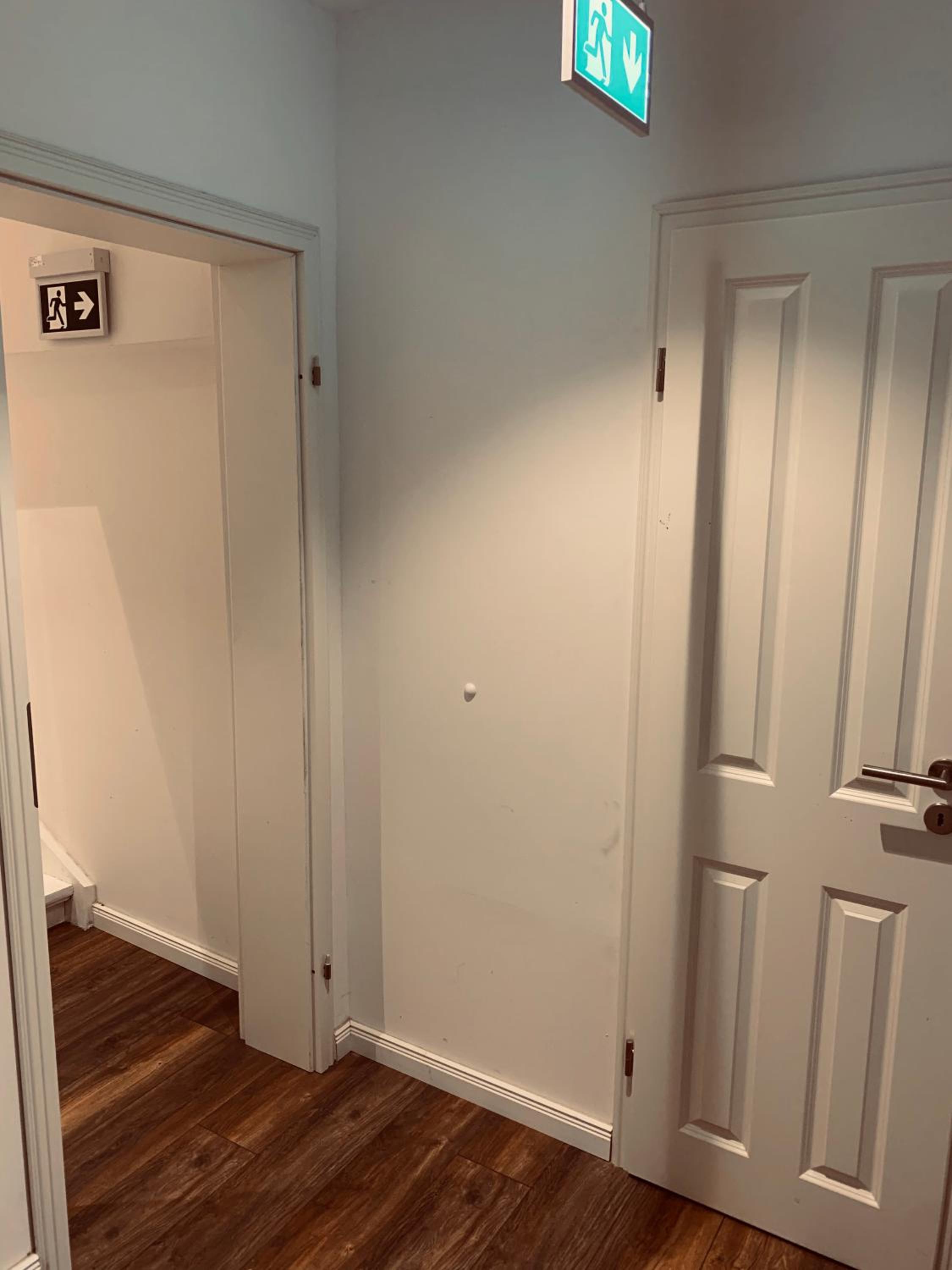 Large Double Room - Photo 19