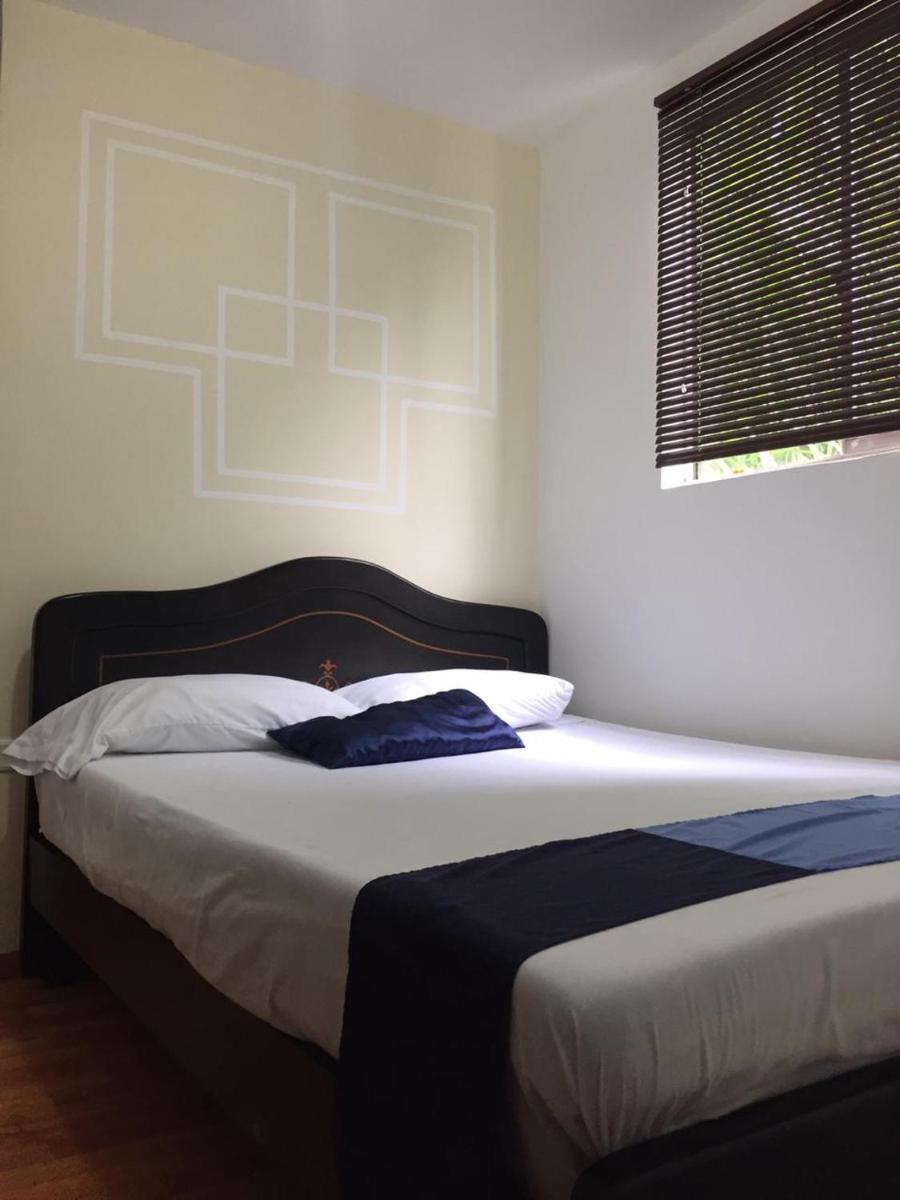 Double Room with Private Bathroom photo 2