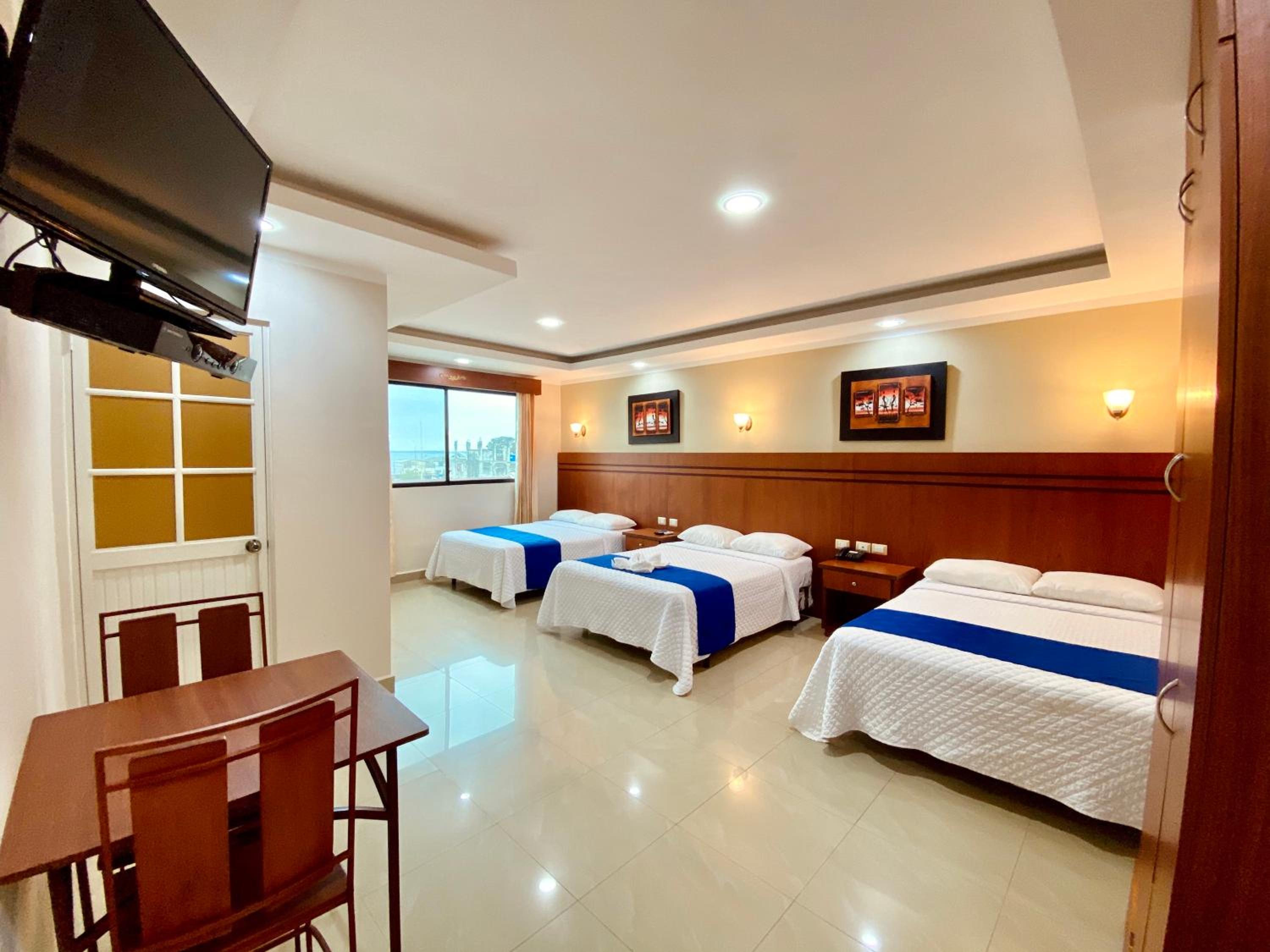 Classic Triple Room photo 3