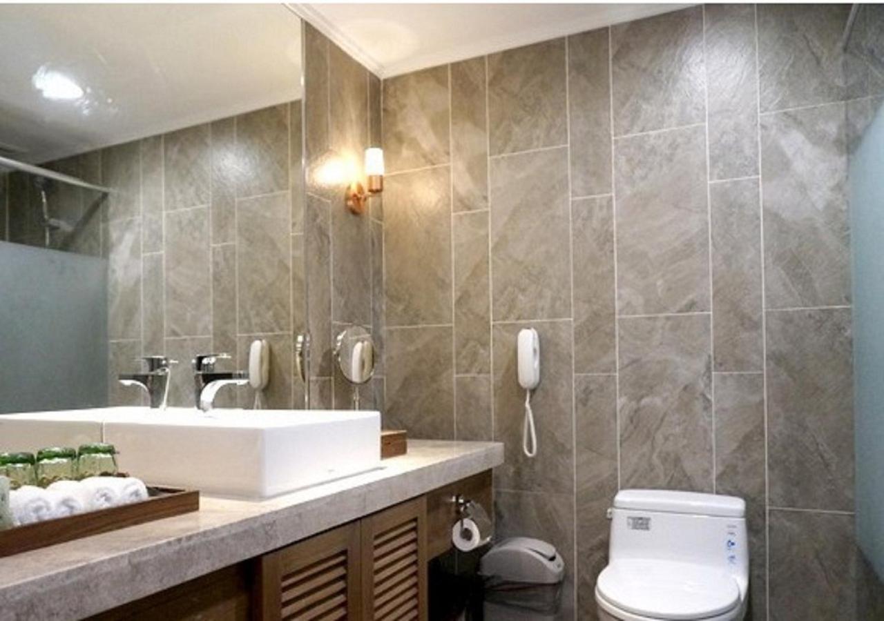 Western Triple Room - Photo 2
