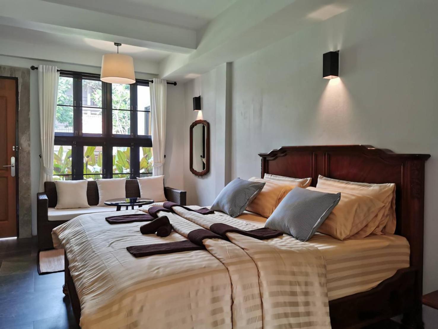 Deluxe Double Room - Photo 4