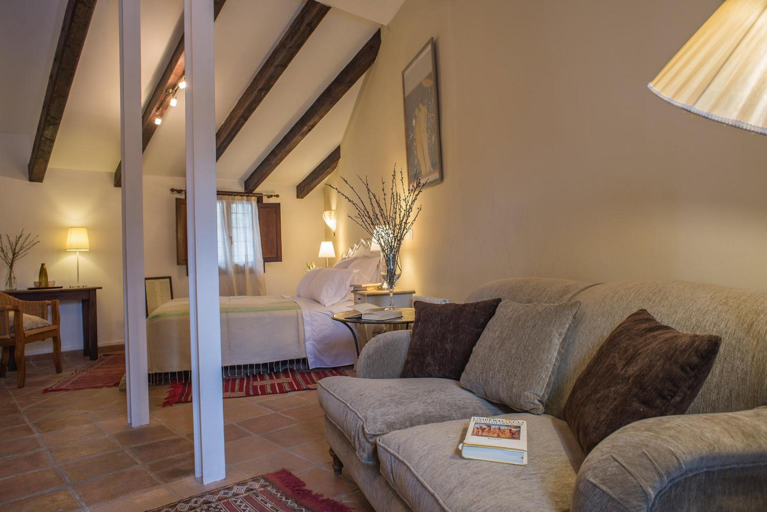 Junior Suite with Terrace - Photo 3