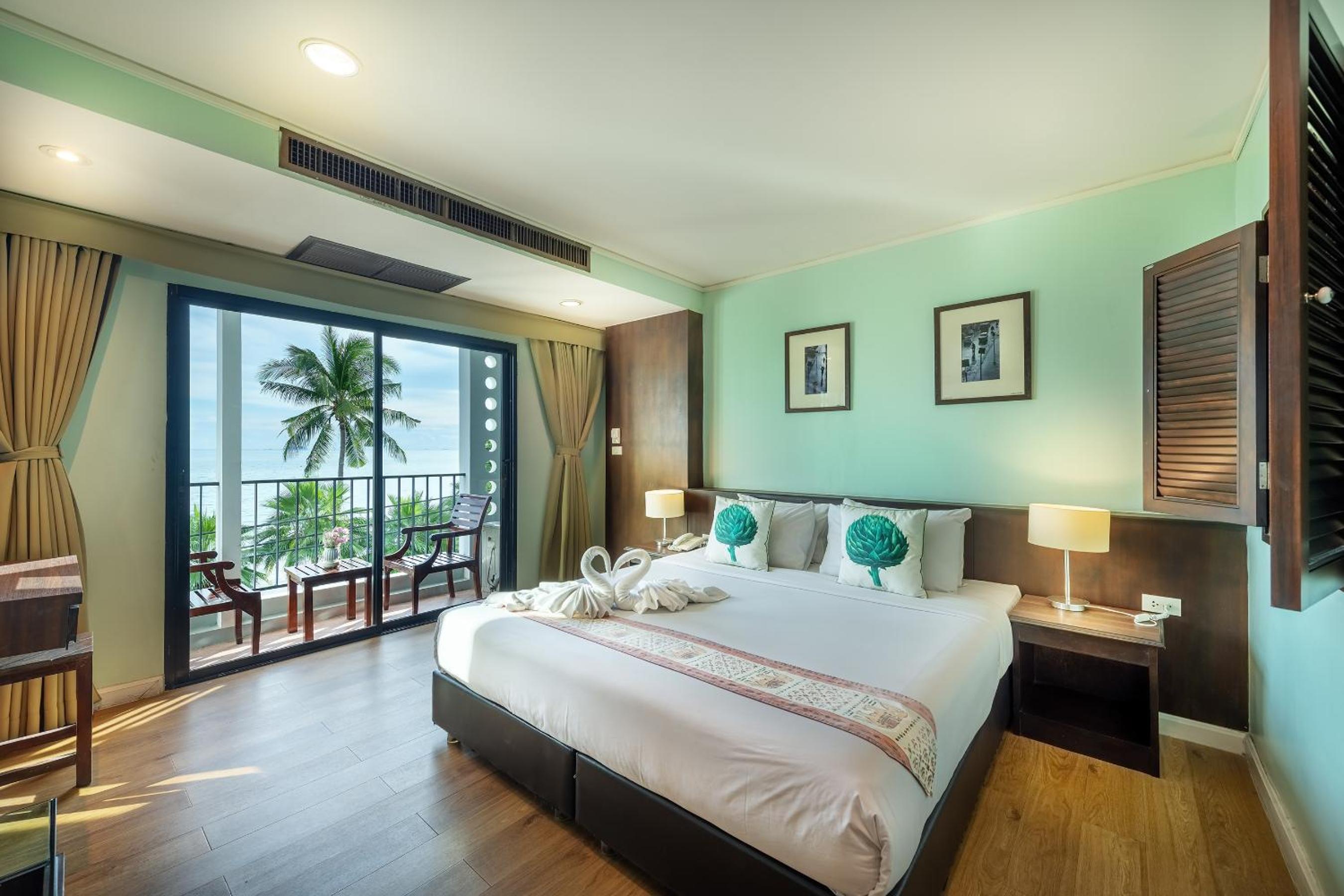Deluxe Sea View on 2nd and 3rd floor photo 3