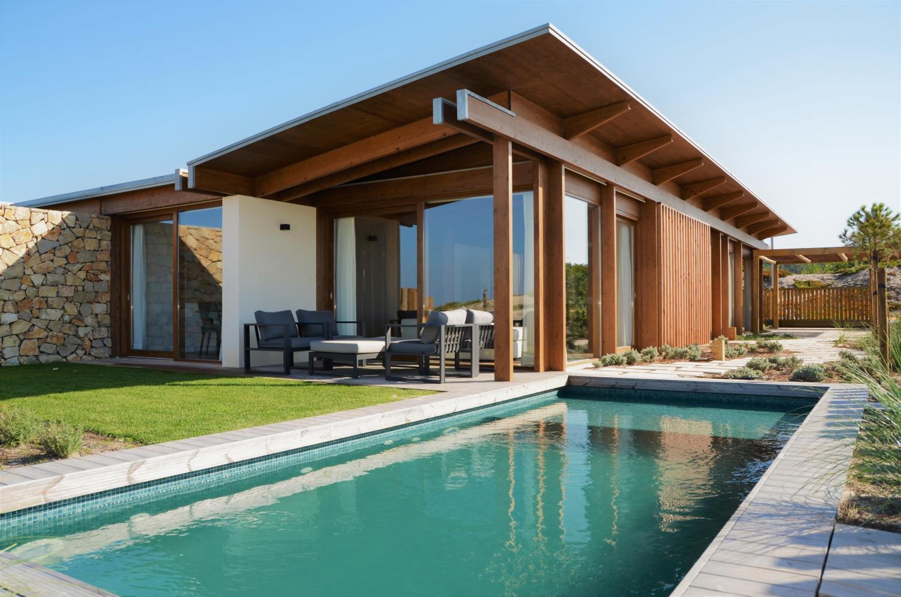 Two-Bedroom Villa photo 2