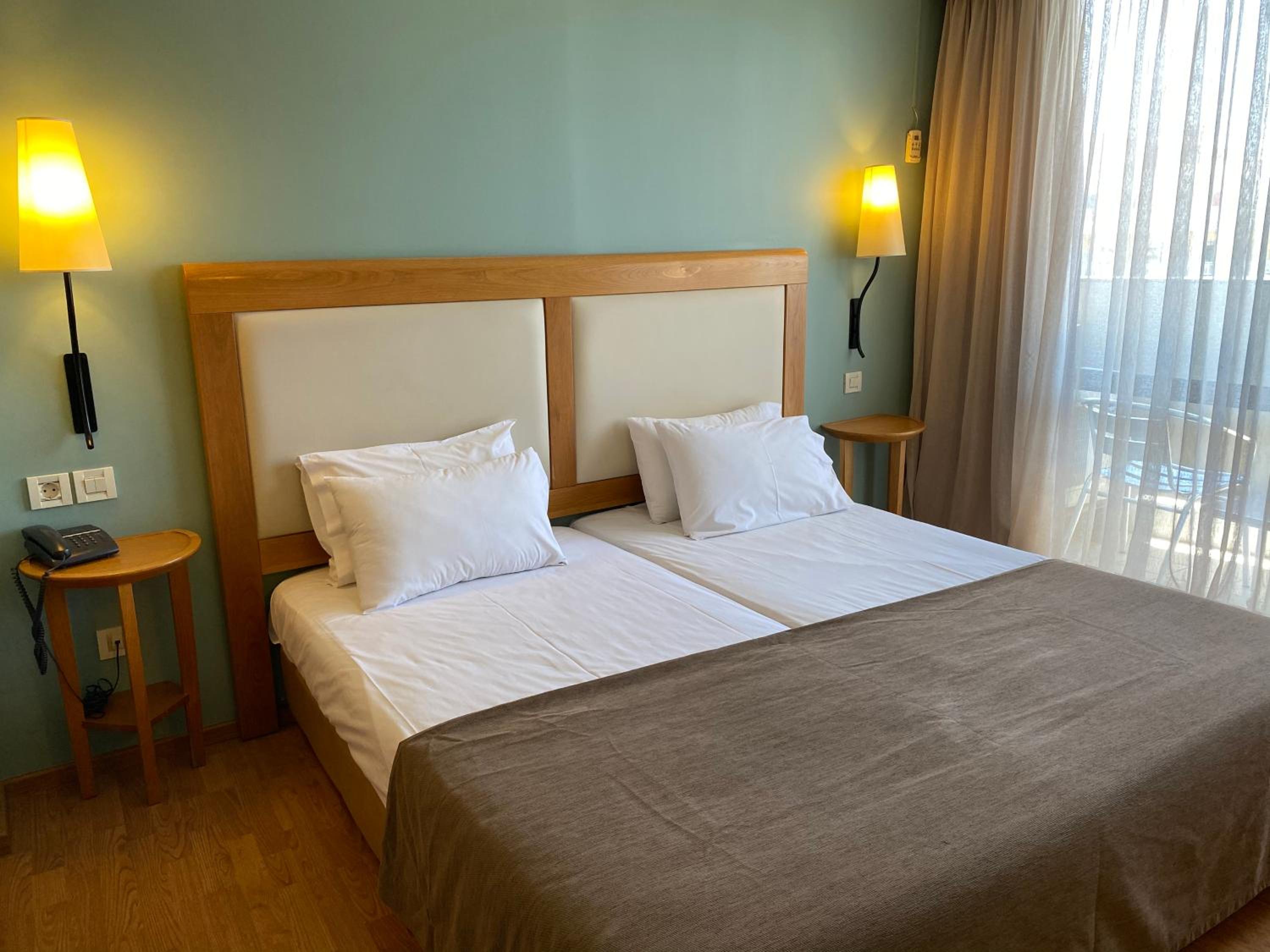 Double Room - Photo 1