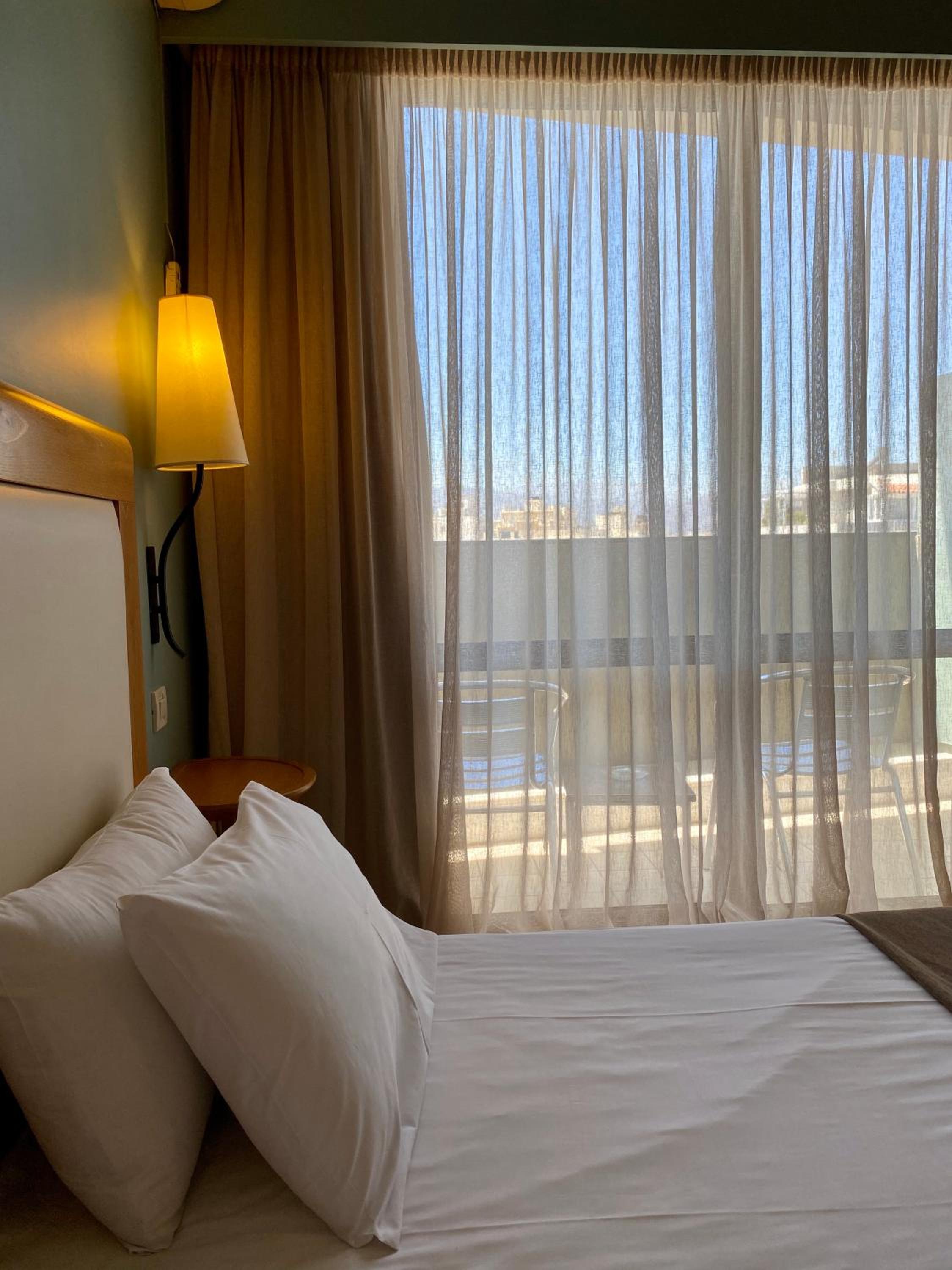 Double Room - Photo 5