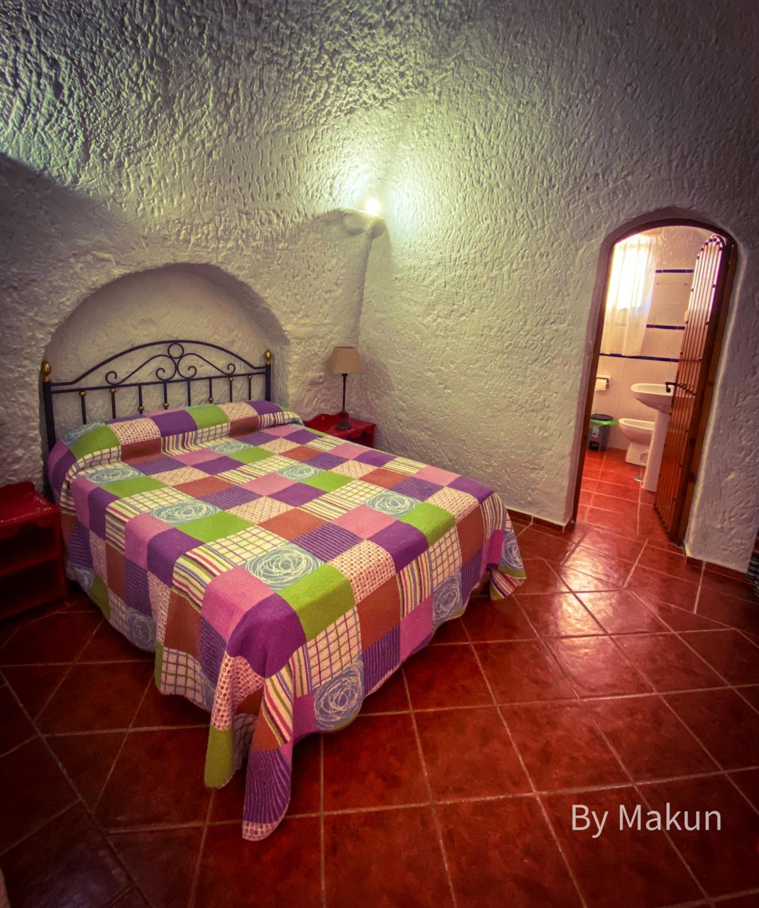 Cave (2 Adults) - Photo 14